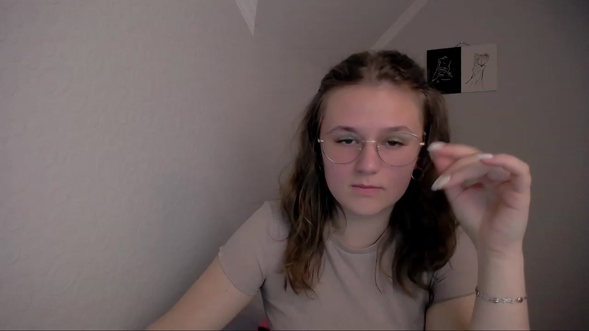 Gallery image thumbnail from Keysi_mil's myfreecams stream on, 05/06/2023, 14:54 image 18 of 20