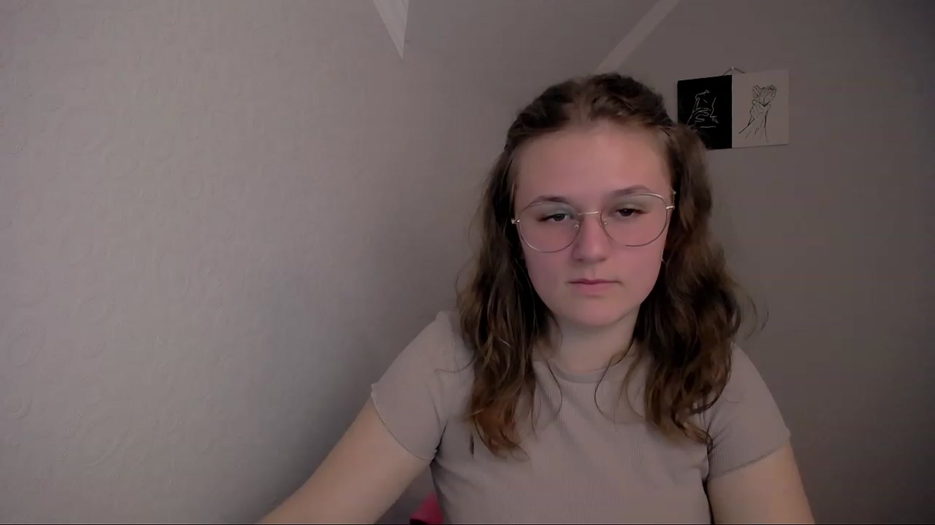 Gallery image thumbnail from Keysi_mil's myfreecams stream on, 05/06/2023, 14:54 image 16 of 20