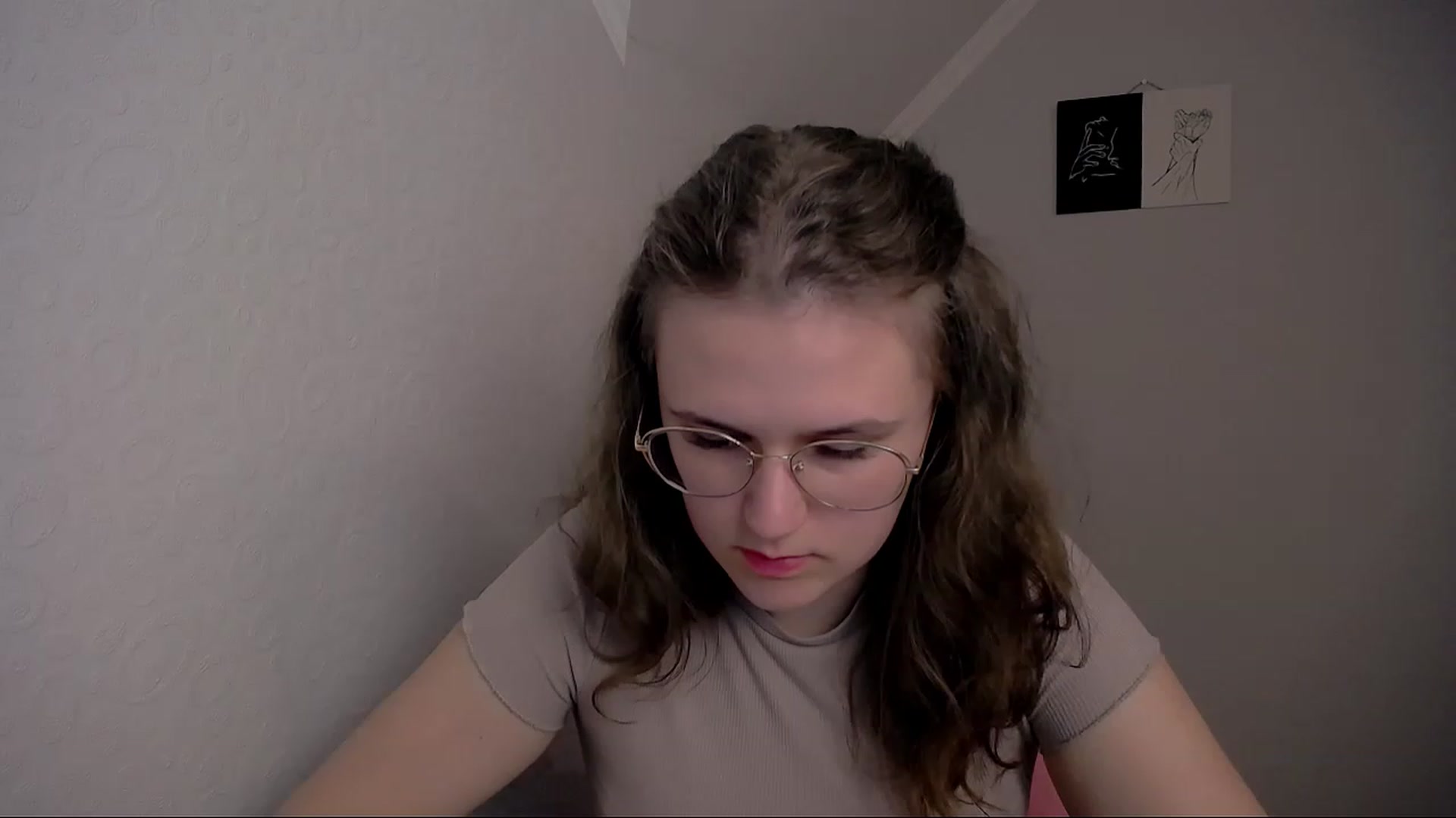 Gallery image thumbnail from Keysi_mil's myfreecams stream on, 05/06/2023, 16:58 image 2 of 20