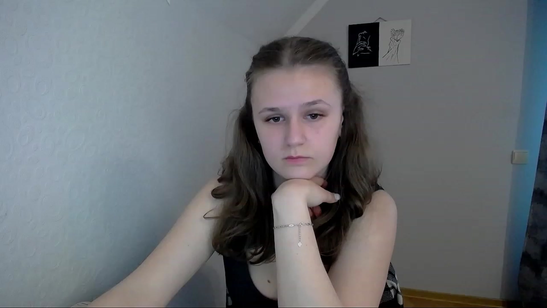 Gallery image thumbnail from Keysi_mil's myfreecams stream on, 05/13/2023, 14:36 image 17 of 20