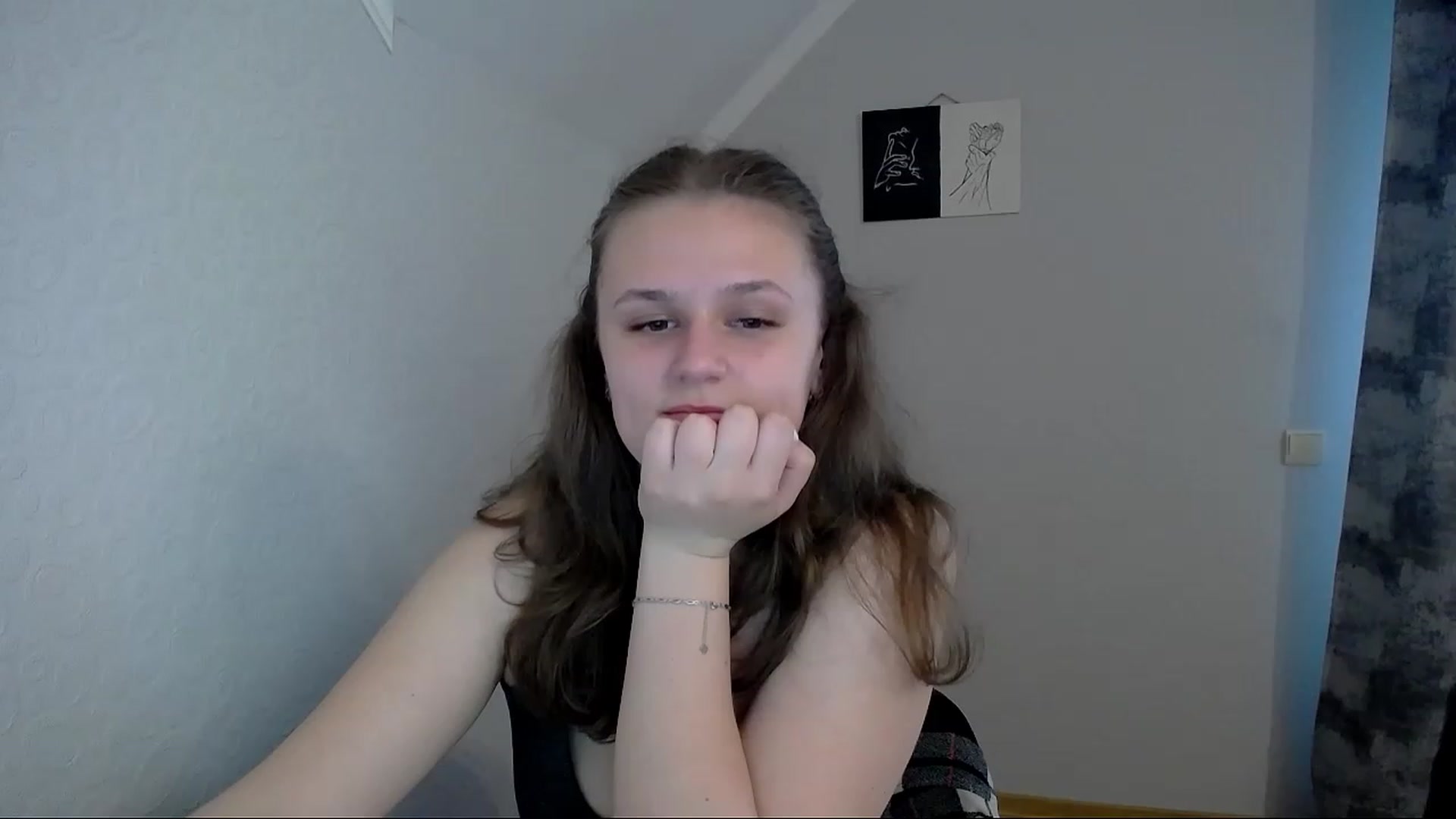 Gallery image thumbnail from Keysi_mil's myfreecams stream on, 05/13/2023, 16:18 image 18 of 20