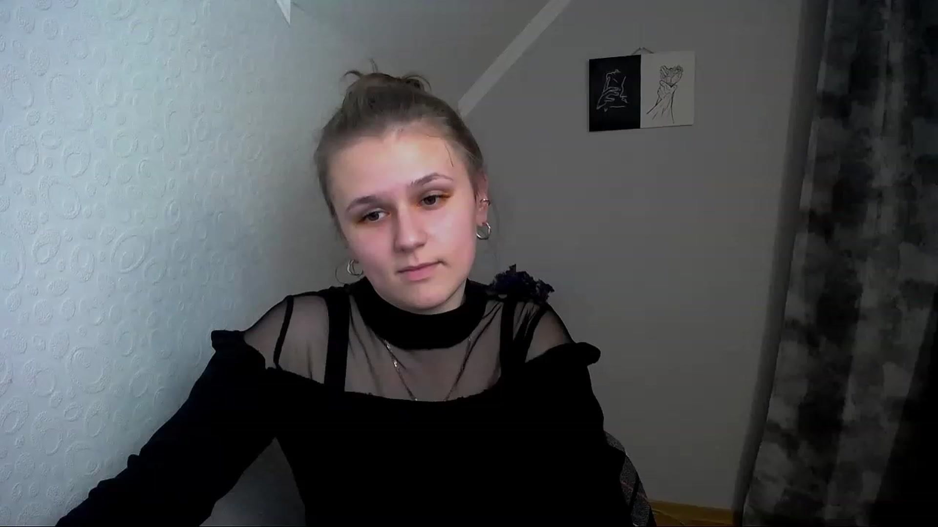 Gallery image thumbnail from Keysi_mil's myfreecams stream on, 05/18/2023, 17:48 image 11 of 20
