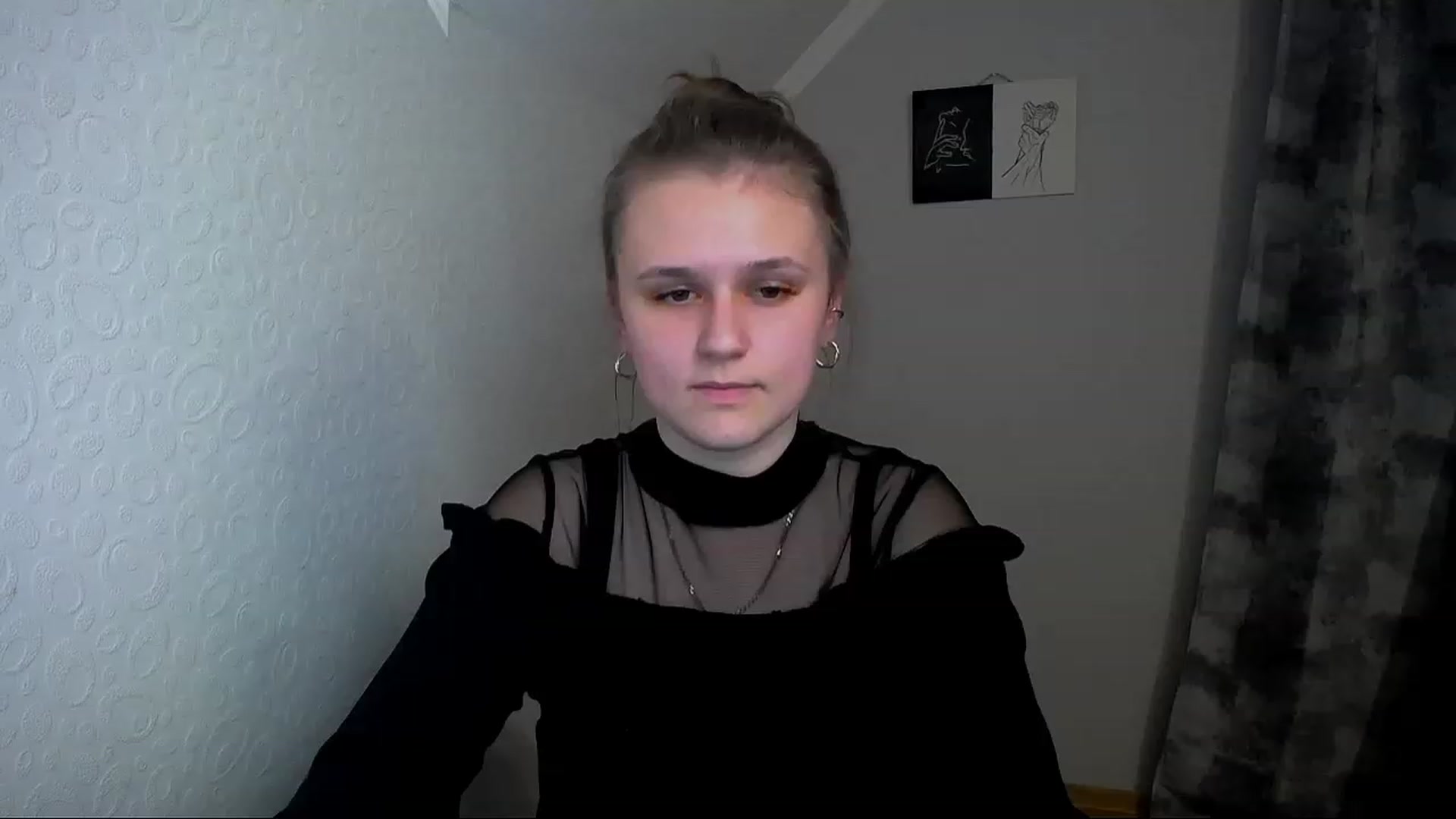 Gallery image thumbnail from Keysi_mil's myfreecams stream on, 05/18/2023, 17:48 image 6 of 20