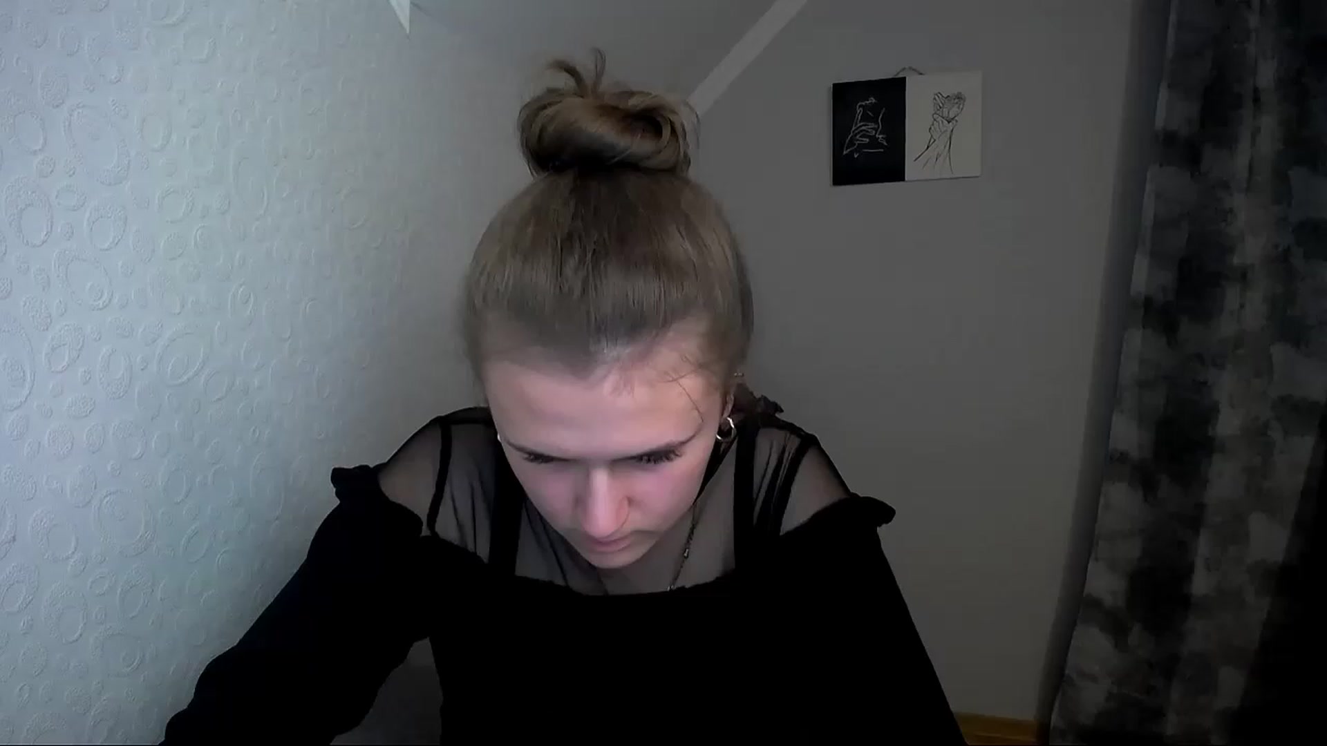 Gallery image thumbnail from Keysi_mil's myfreecams stream on, 05/18/2023, 17:48 image 8 of 20