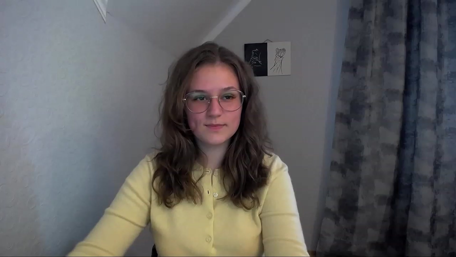 Gallery image thumbnail from Keysi_mil's myfreecams stream on, 05/19/2023, 14:06 image 10 of 20