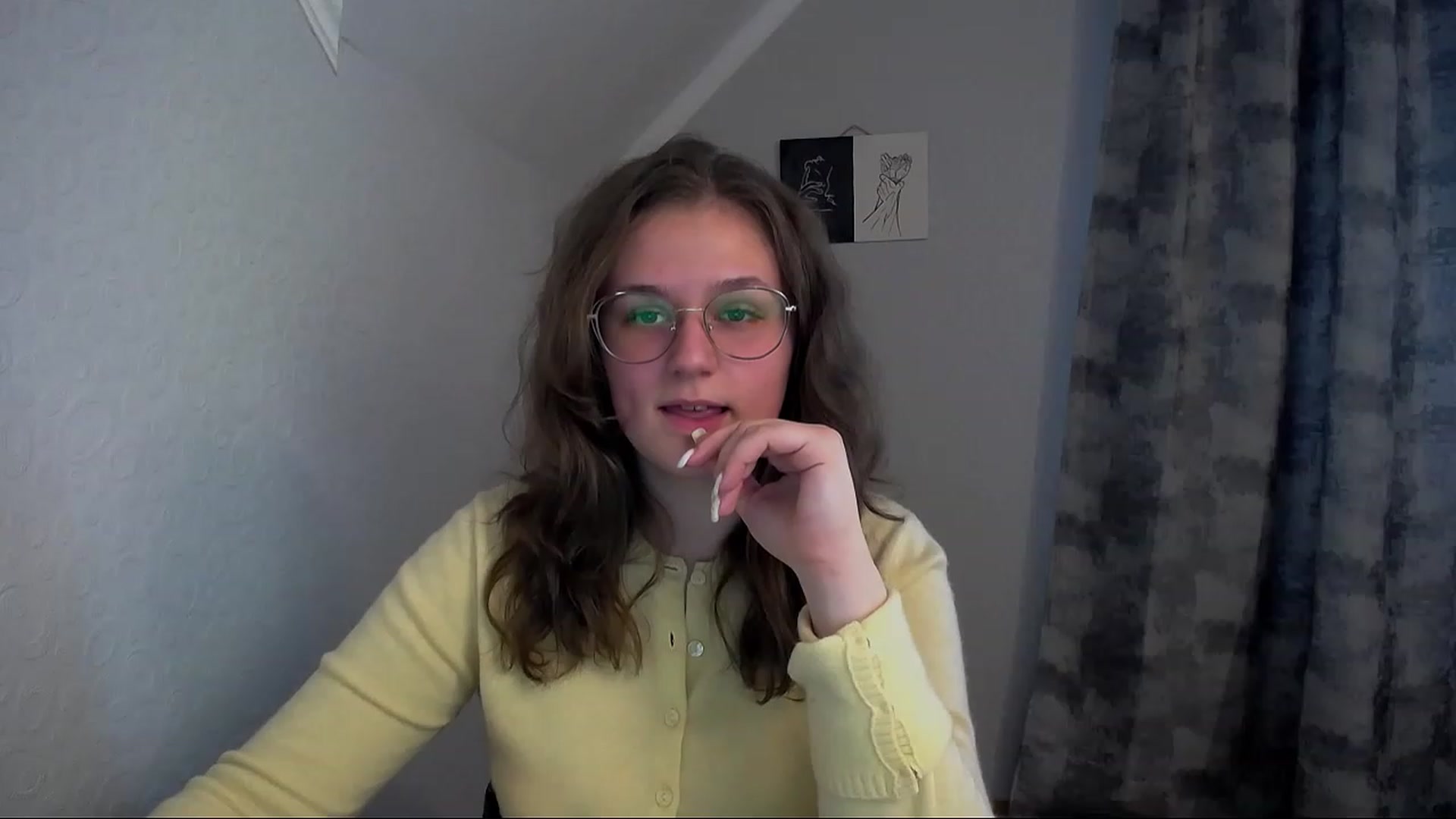 Gallery image thumbnail from Keysi_mil's myfreecams stream on, 05/19/2023, 14:06 image 12 of 20