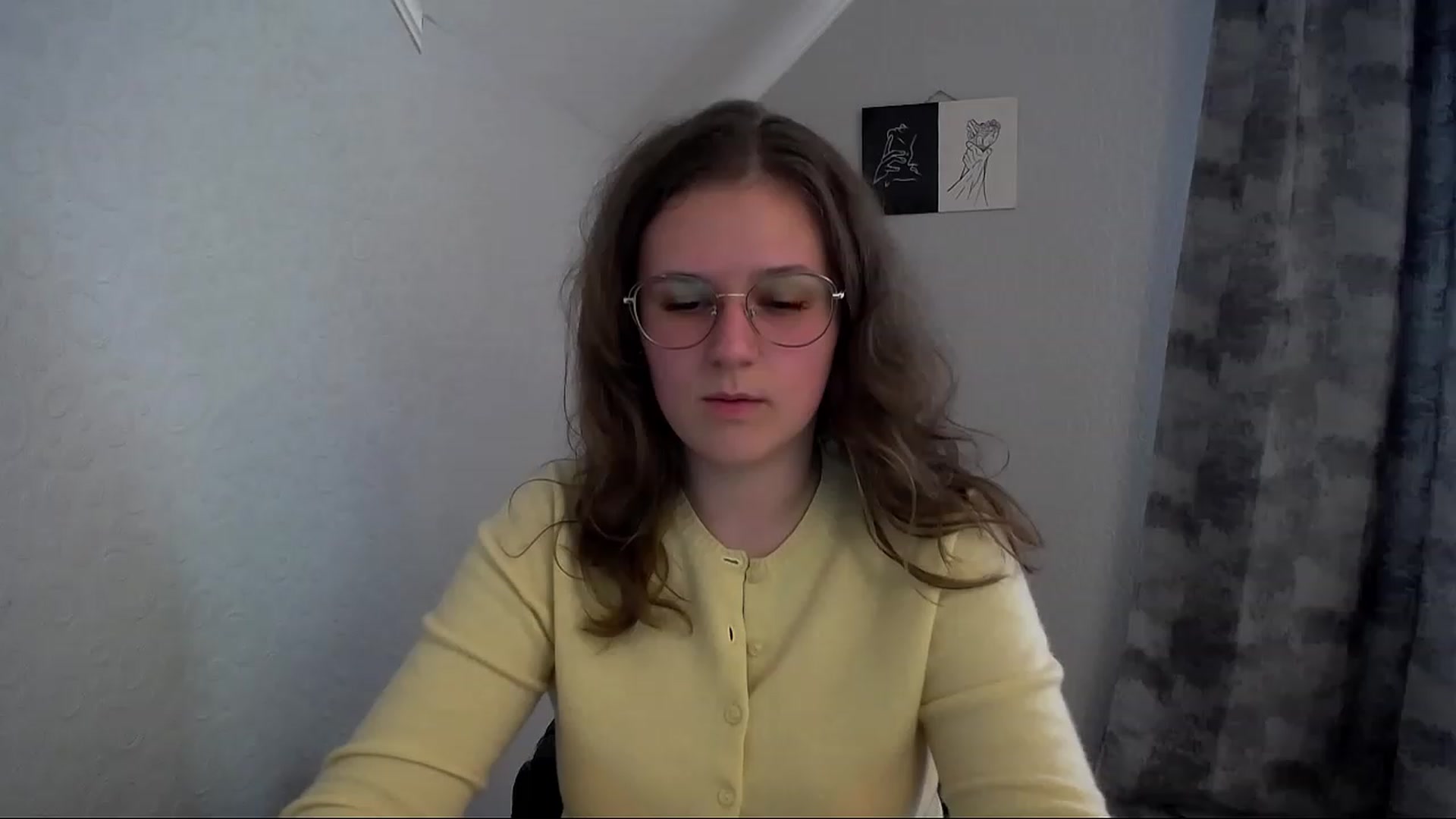 Gallery image thumbnail from Keysi_mil's myfreecams stream on, 05/19/2023, 15:32 image 6 of 20