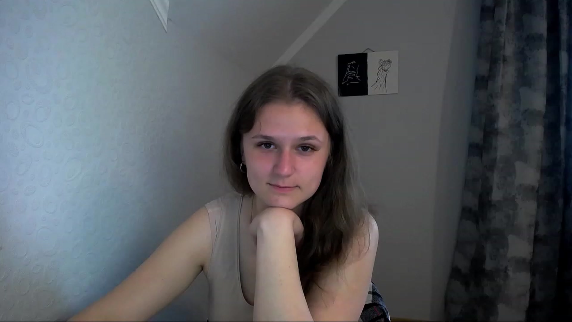 Gallery image thumbnail from Keysi_mil's myfreecams stream on, 05/22/2023, 12:13 image 16 of 20