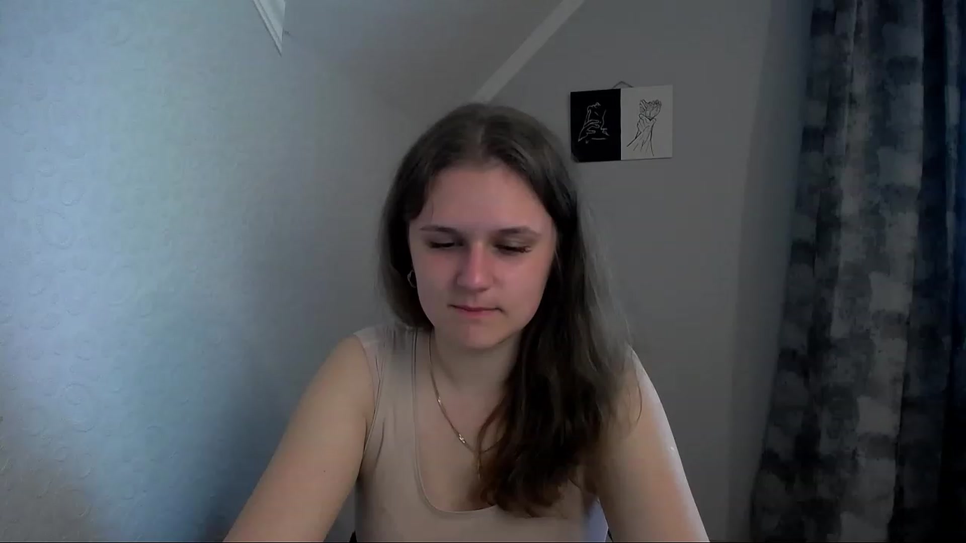 Gallery image thumbnail from Keysi_mil's myfreecams stream on, 05/22/2023, 12:13 image 17 of 20