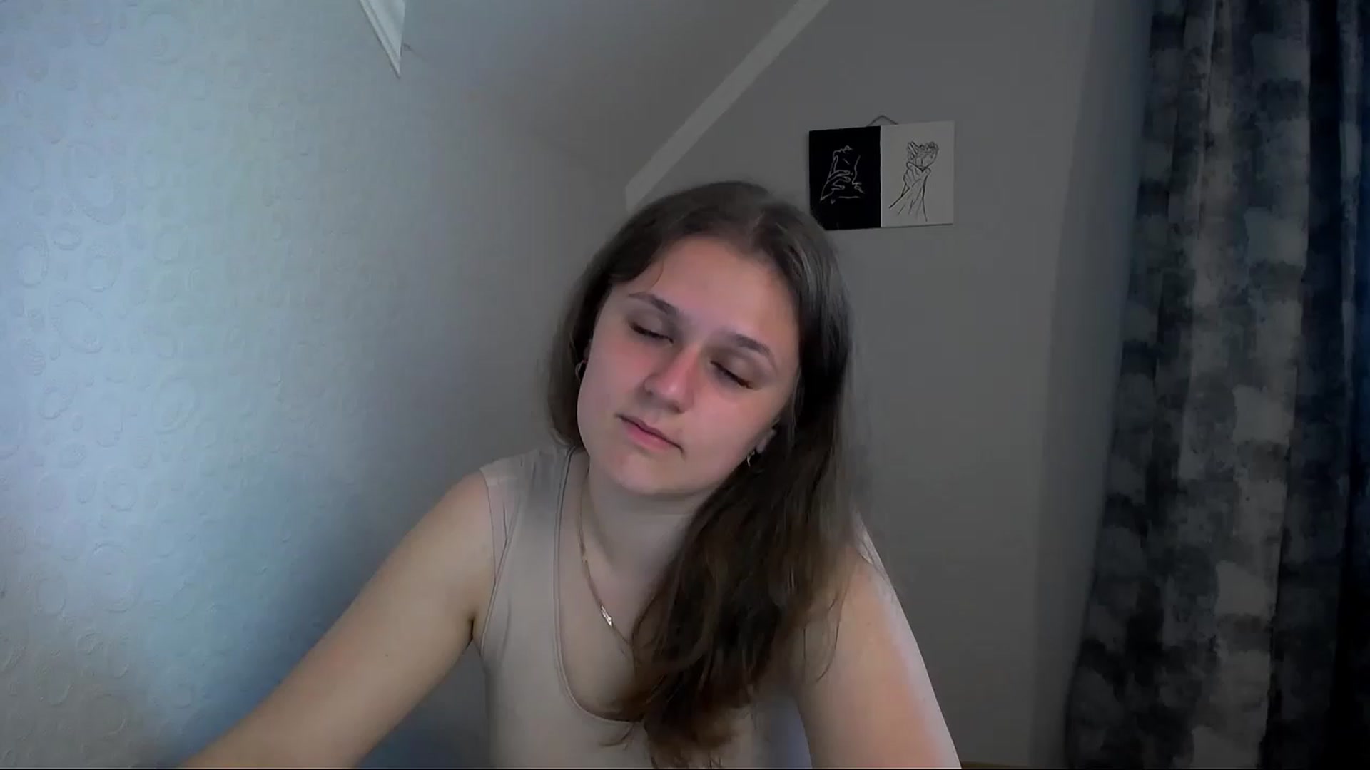 Gallery image thumbnail from Keysi_mil's myfreecams stream on, 05/22/2023, 12:13 image 14 of 20
