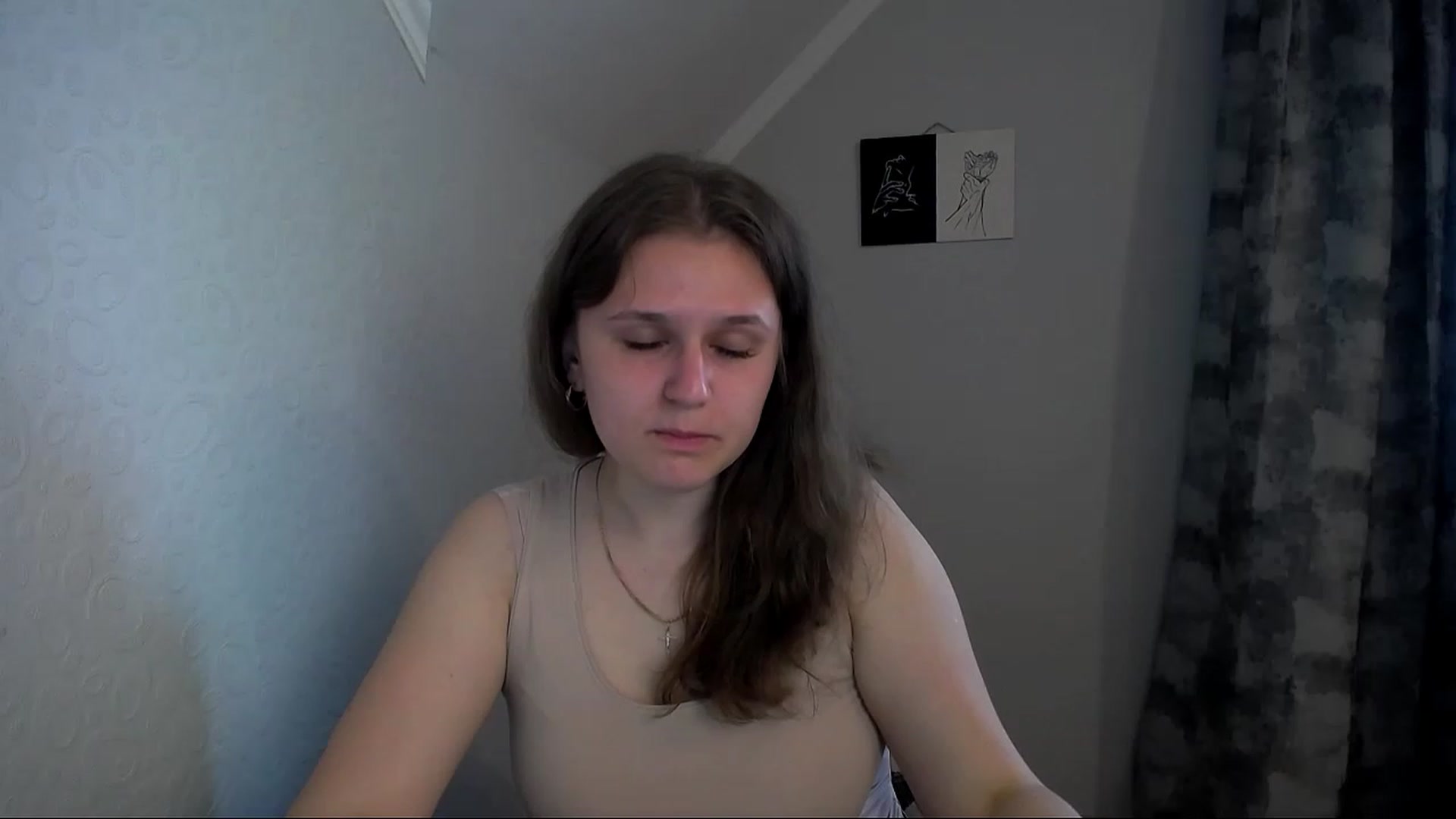 Gallery image thumbnail from Keysi_mil's myfreecams stream on, 05/22/2023, 12:13 image 9 of 20