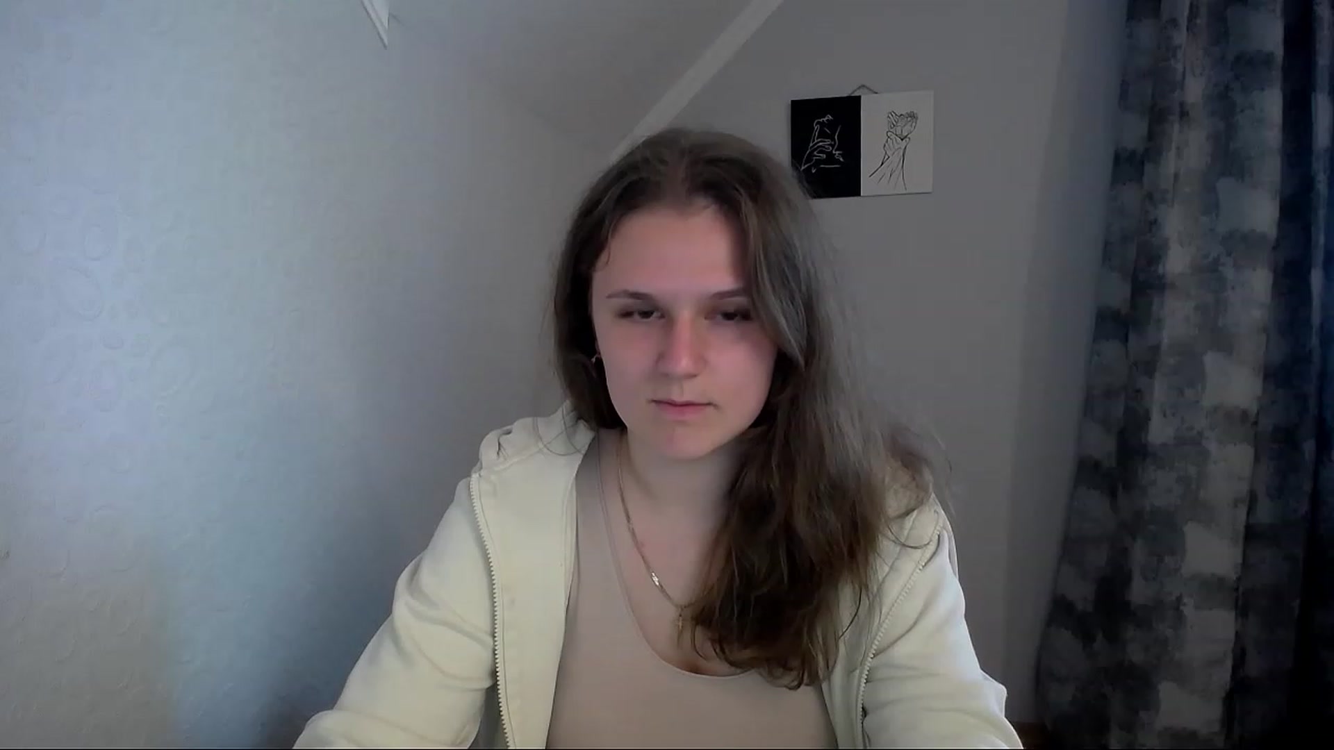 Gallery image thumbnail from Keysi_mil's myfreecams stream on, 05/22/2023, 14:36 image 13 of 20