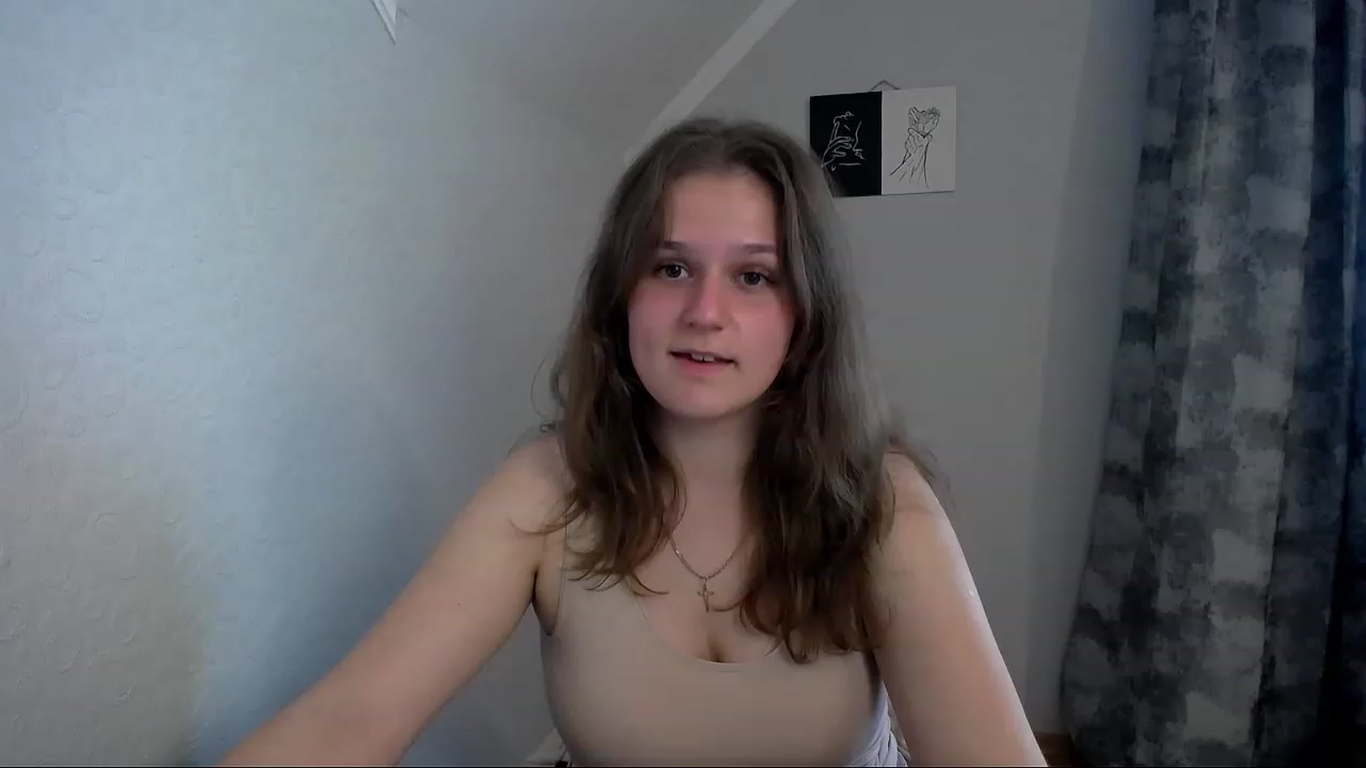 Gallery image thumbnail from Keysi_mil's myfreecams stream on, 05/22/2023, 15:19 image 17 of 20