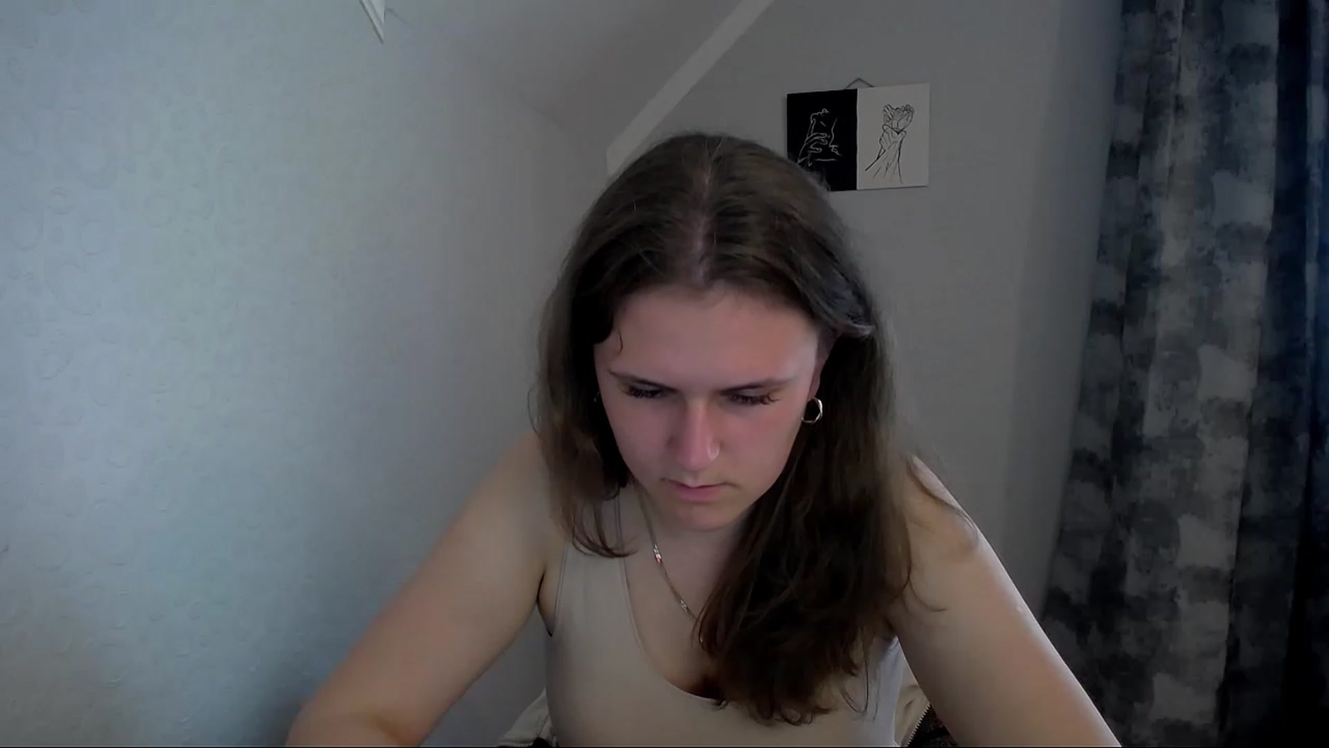 Gallery image thumbnail from Keysi_mil's myfreecams stream on, 05/22/2023, 15:19 image 5 of 20