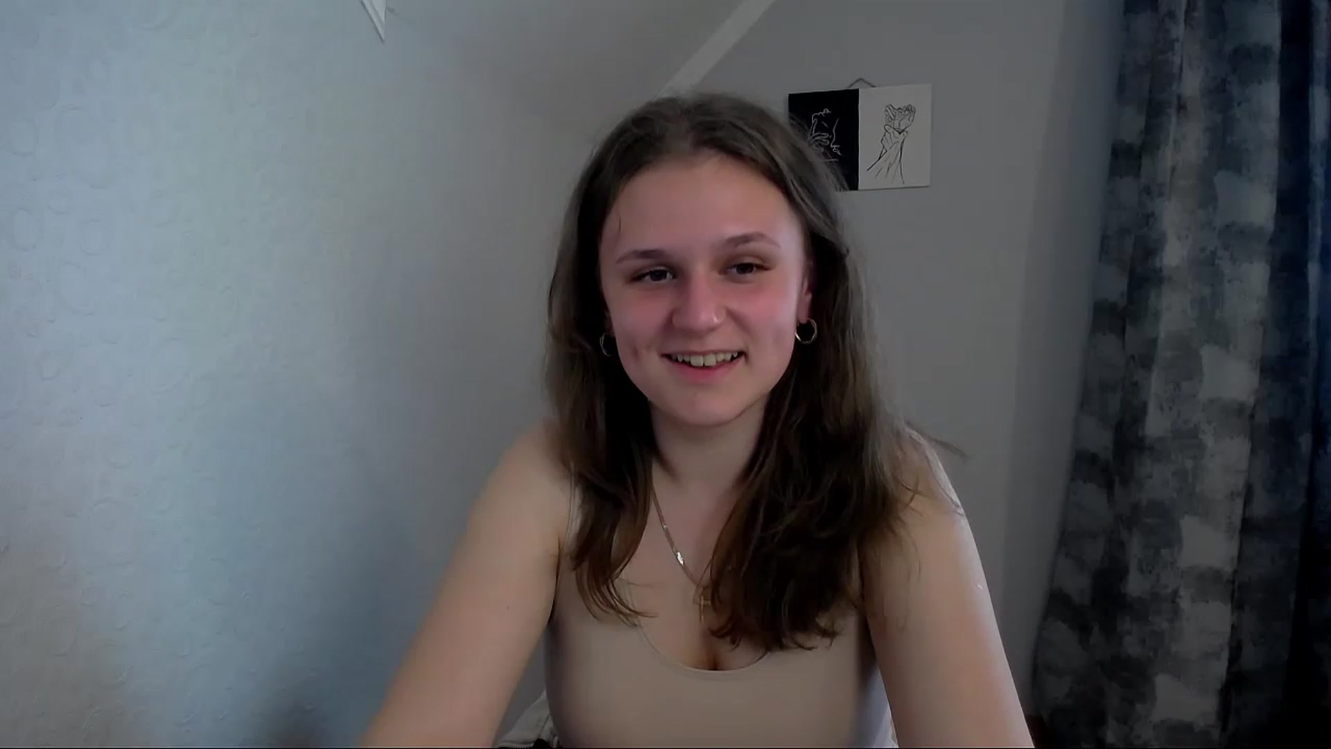 Gallery image thumbnail from Keysi_mil's myfreecams stream on, 05/22/2023, 15:19 image 8 of 20