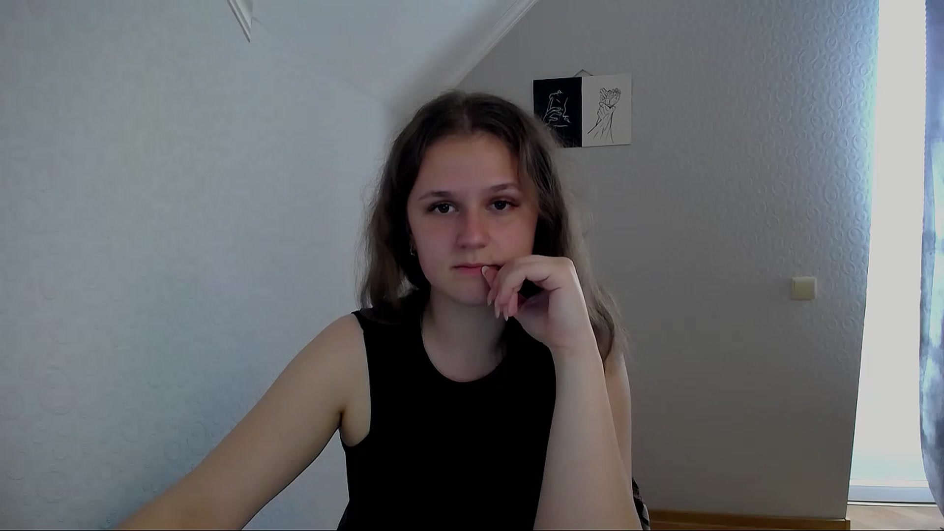 Gallery image thumbnail from Keysi_mil's myfreecams stream on, 05/23/2023, 15:48 image 7 of 20