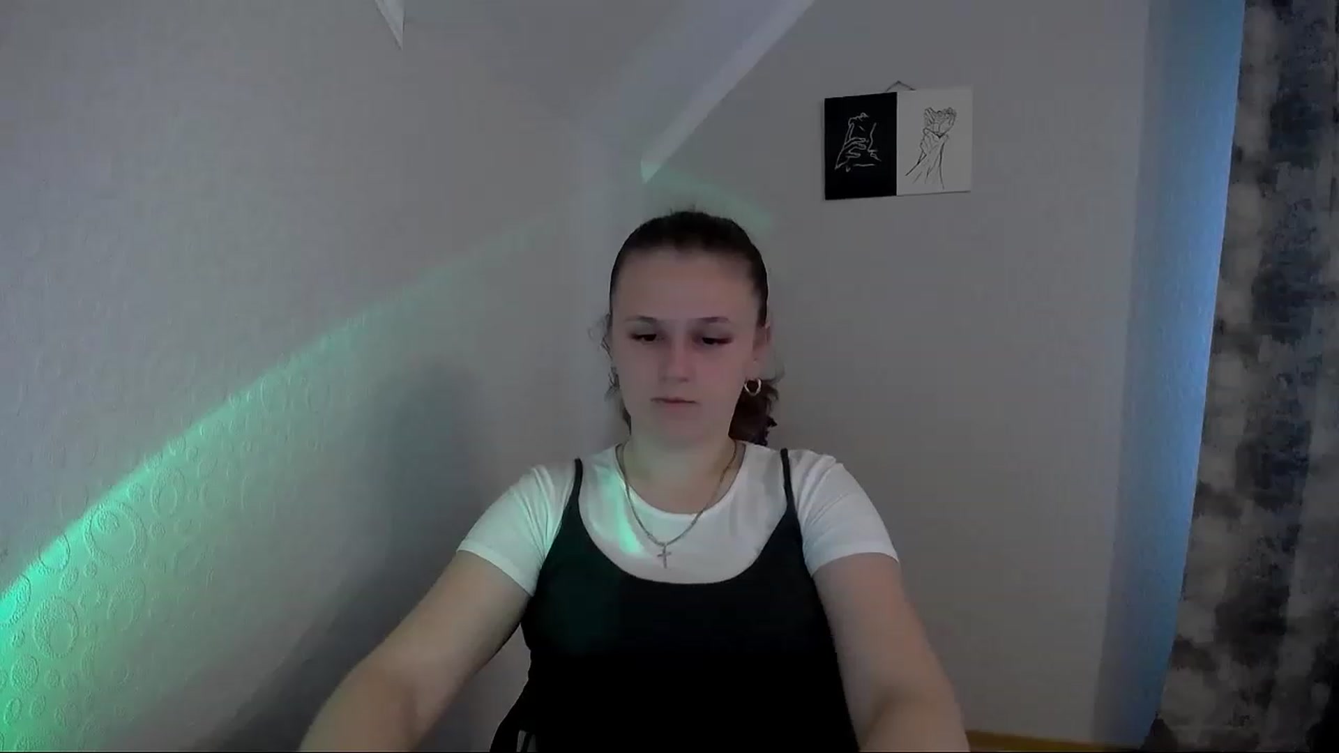 Gallery image thumbnail from Keysi_mil's myfreecams stream on, 05/27/2023, 09:59 image 3 of 20