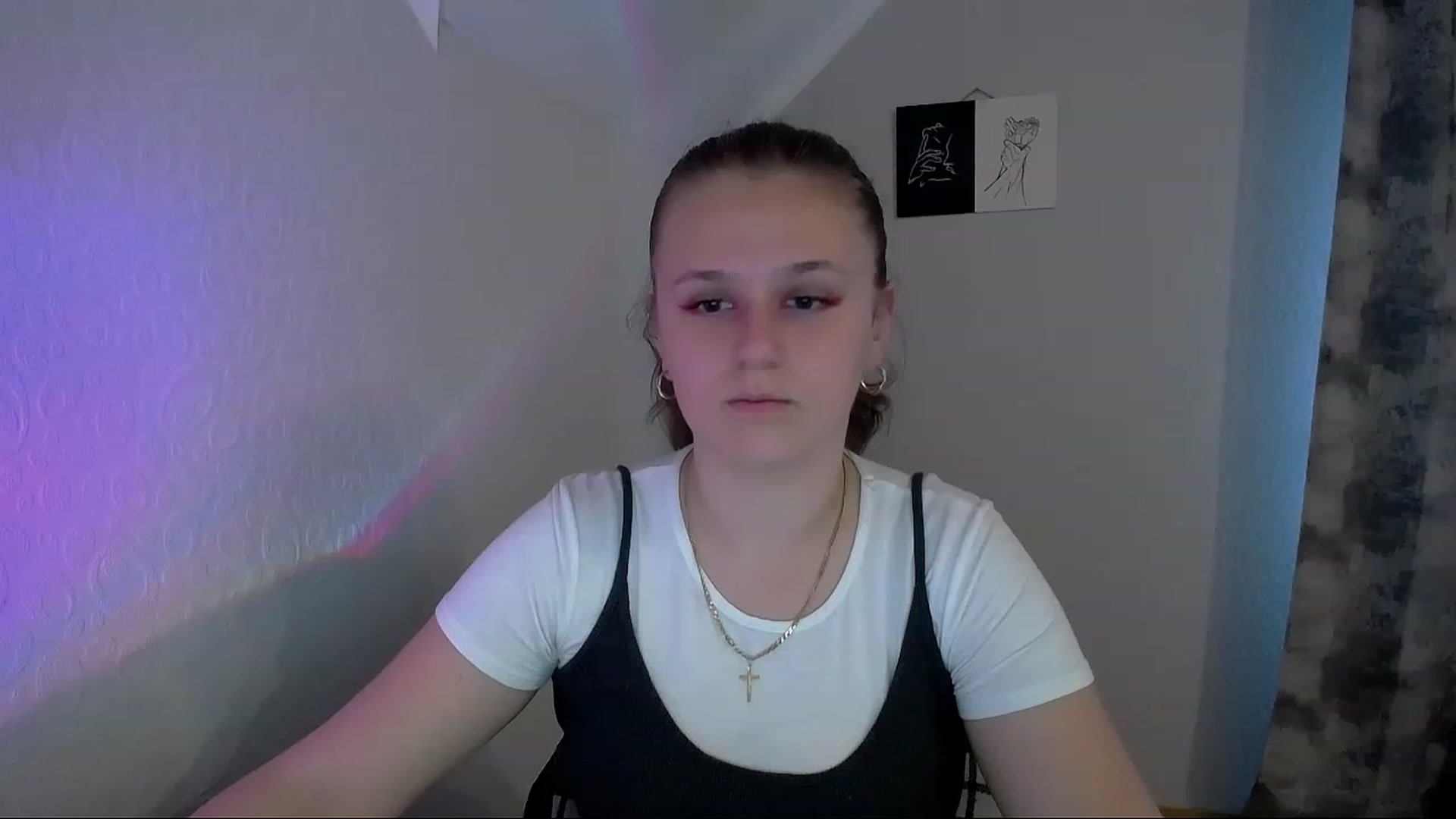 Gallery image thumbnail from Keysi_mil's myfreecams stream on, 05/27/2023, 09:59 image 12 of 20