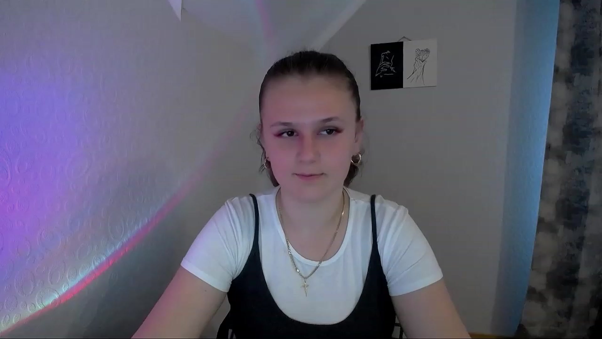 Gallery image thumbnail from Keysi_mil's myfreecams stream on, 05/27/2023, 09:59 image 10 of 20