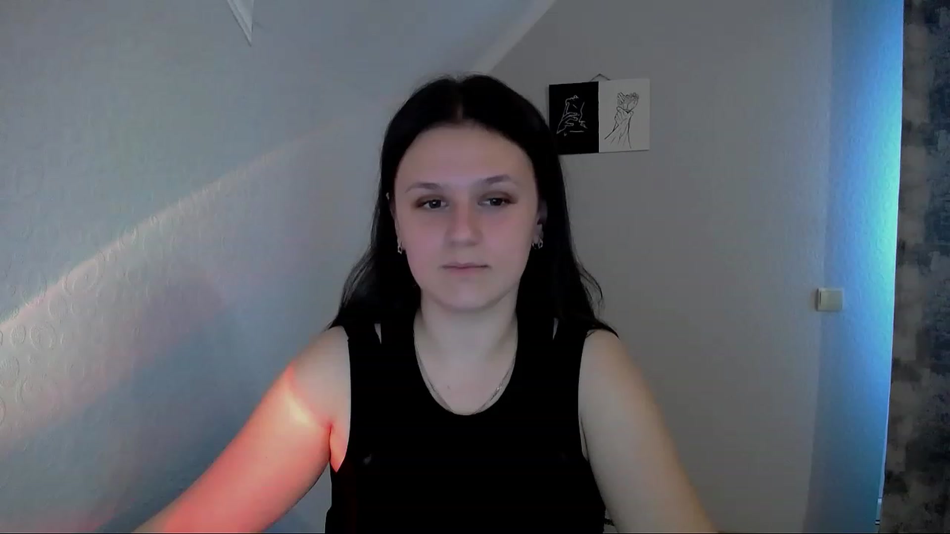 Gallery image thumbnail from Keysi_mil's myfreecams stream on, 05/28/2023, 08:49 image 17 of 20