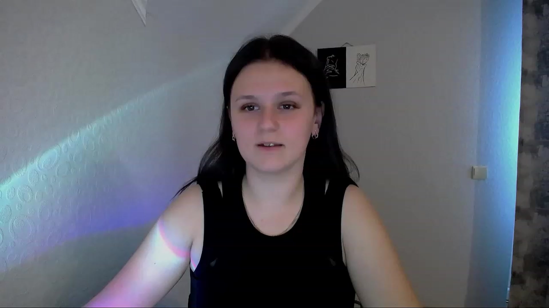 Gallery image thumbnail from Keysi_mil's myfreecams stream on, 05/28/2023, 08:49 image 14 of 20
