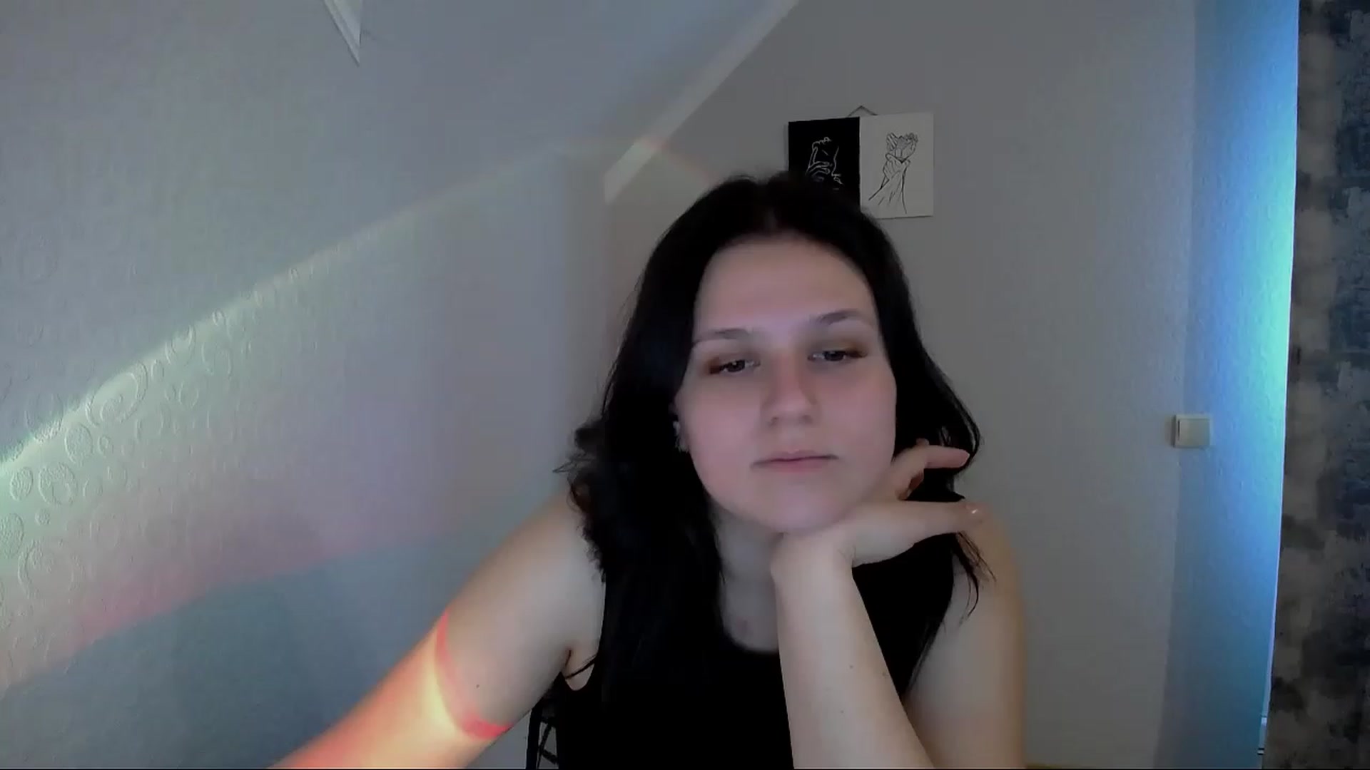 Gallery image thumbnail from Keysi_mil's myfreecams stream on, 05/28/2023, 09:12 image 19 of 20