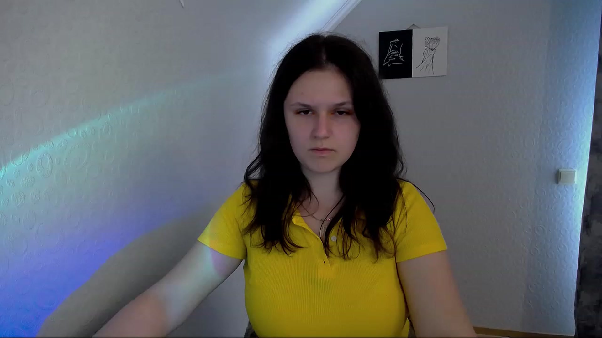 Gallery image thumbnail from Keysi_mil's myfreecams stream on, 05/31/2023, 14:32 image 14 of 20