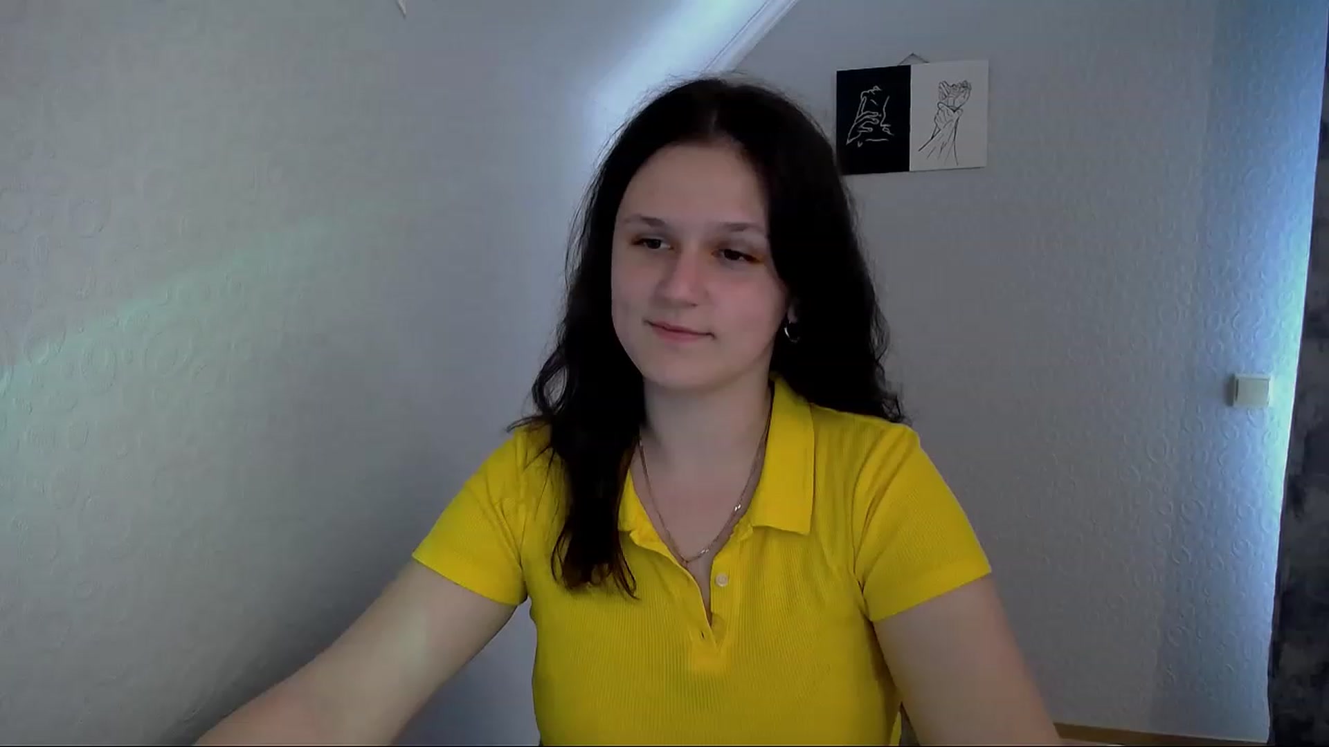 Gallery image thumbnail from Keysi_mil's myfreecams stream on, 05/31/2023, 14:32 image 16 of 20