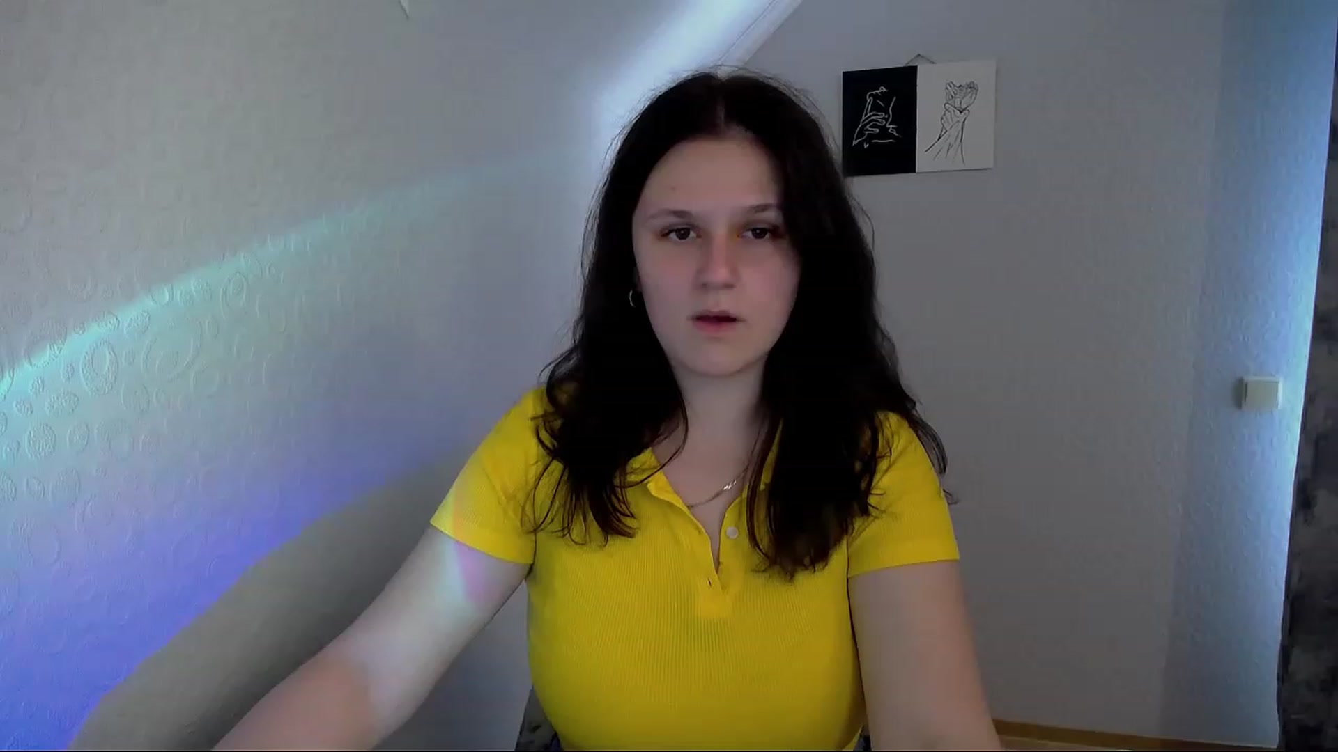 Gallery image thumbnail from Keysi_mil's myfreecams stream on, 05/31/2023, 14:32 image 7 of 20