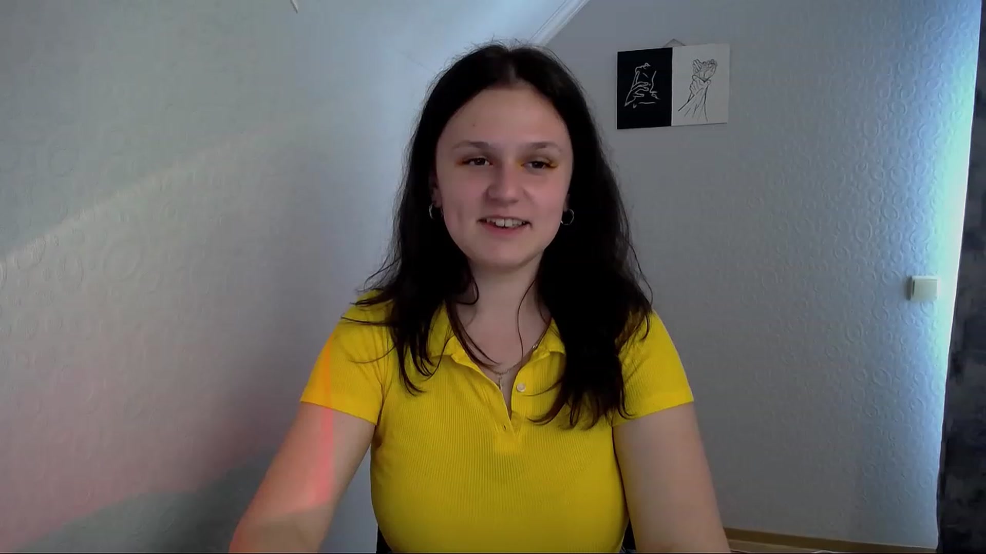 Gallery image thumbnail from Keysi_mil's myfreecams stream on, 05/31/2023, 15:40 image 7 of 20