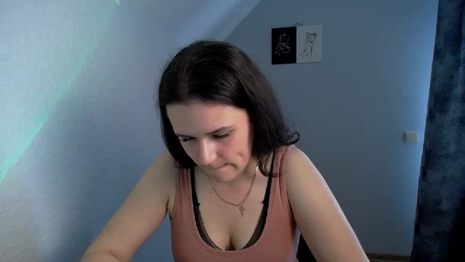 Gallery image thumbnail from Keysi_mil's myfreecams stream on, 06/02/2023, 13:59 image 17 of 20