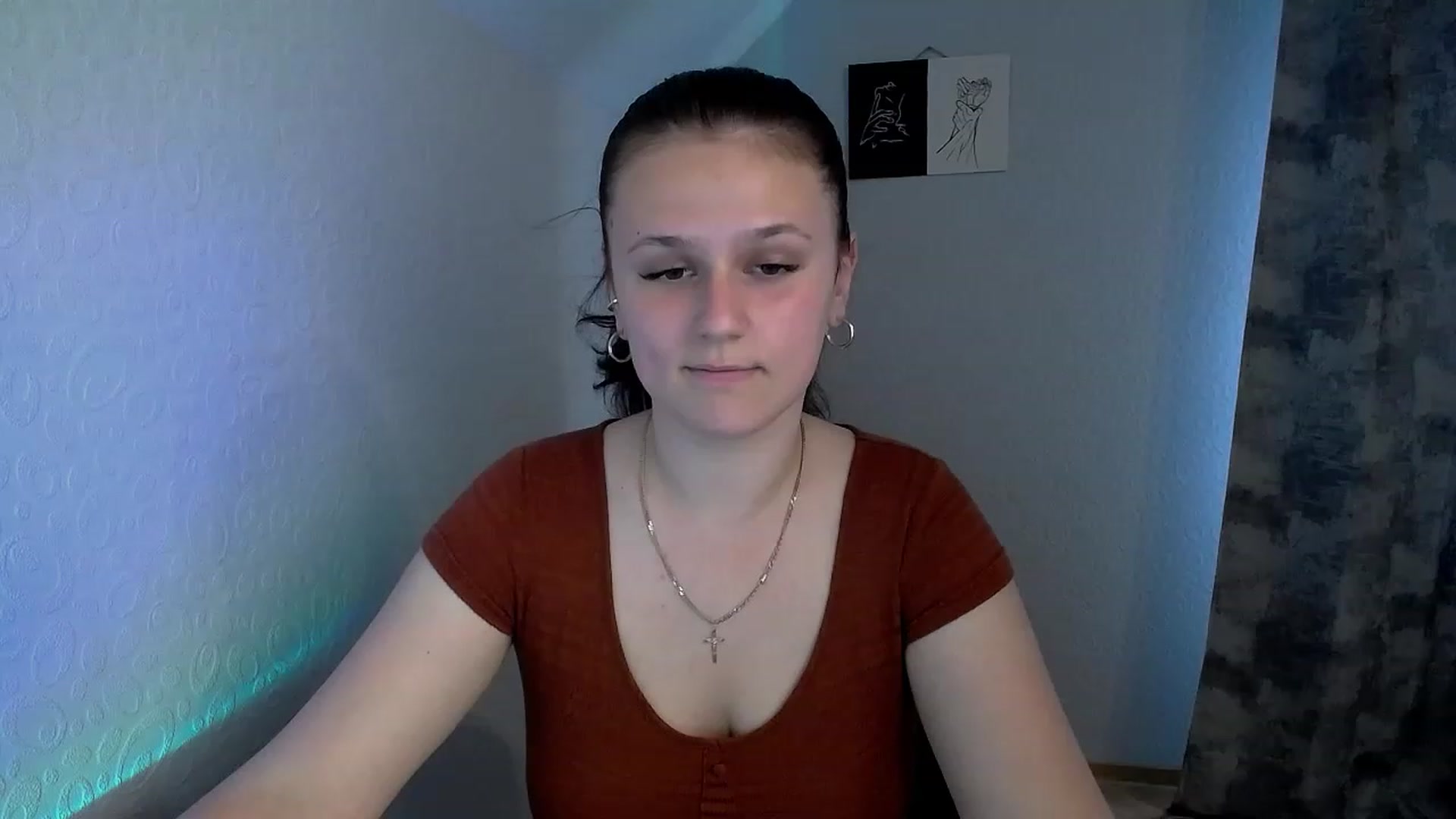 Gallery image thumbnail from Keysi_mil's myfreecams stream on, 06/03/2023, 13:35 image 18 of 20
