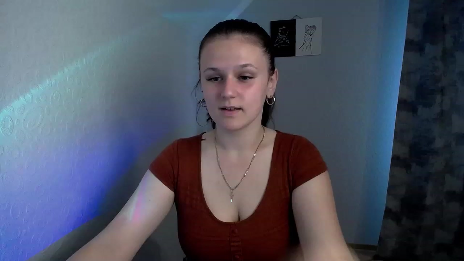 Gallery image thumbnail from Keysi_mil's myfreecams stream on, 06/03/2023, 13:35 image 1 of 20