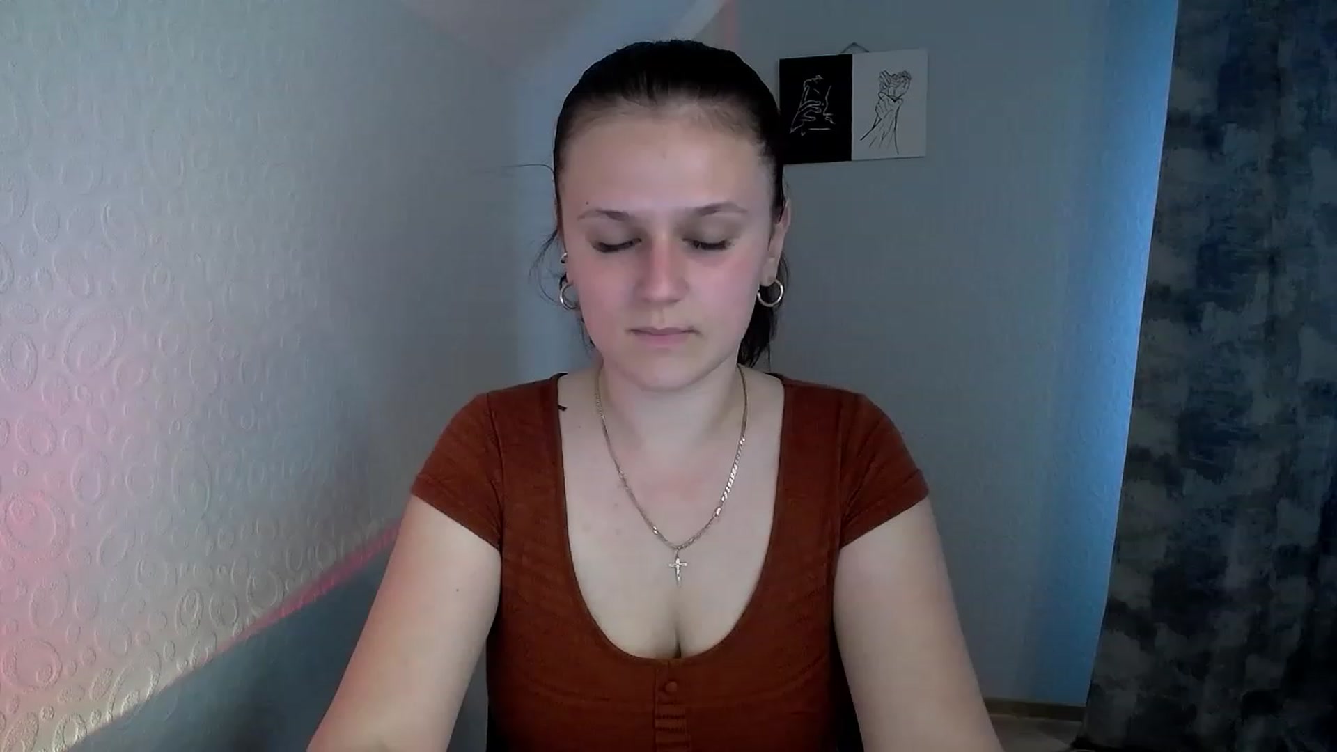 Gallery image thumbnail from Keysi_mil's myfreecams stream on, 06/03/2023, 13:35 image 11 of 20