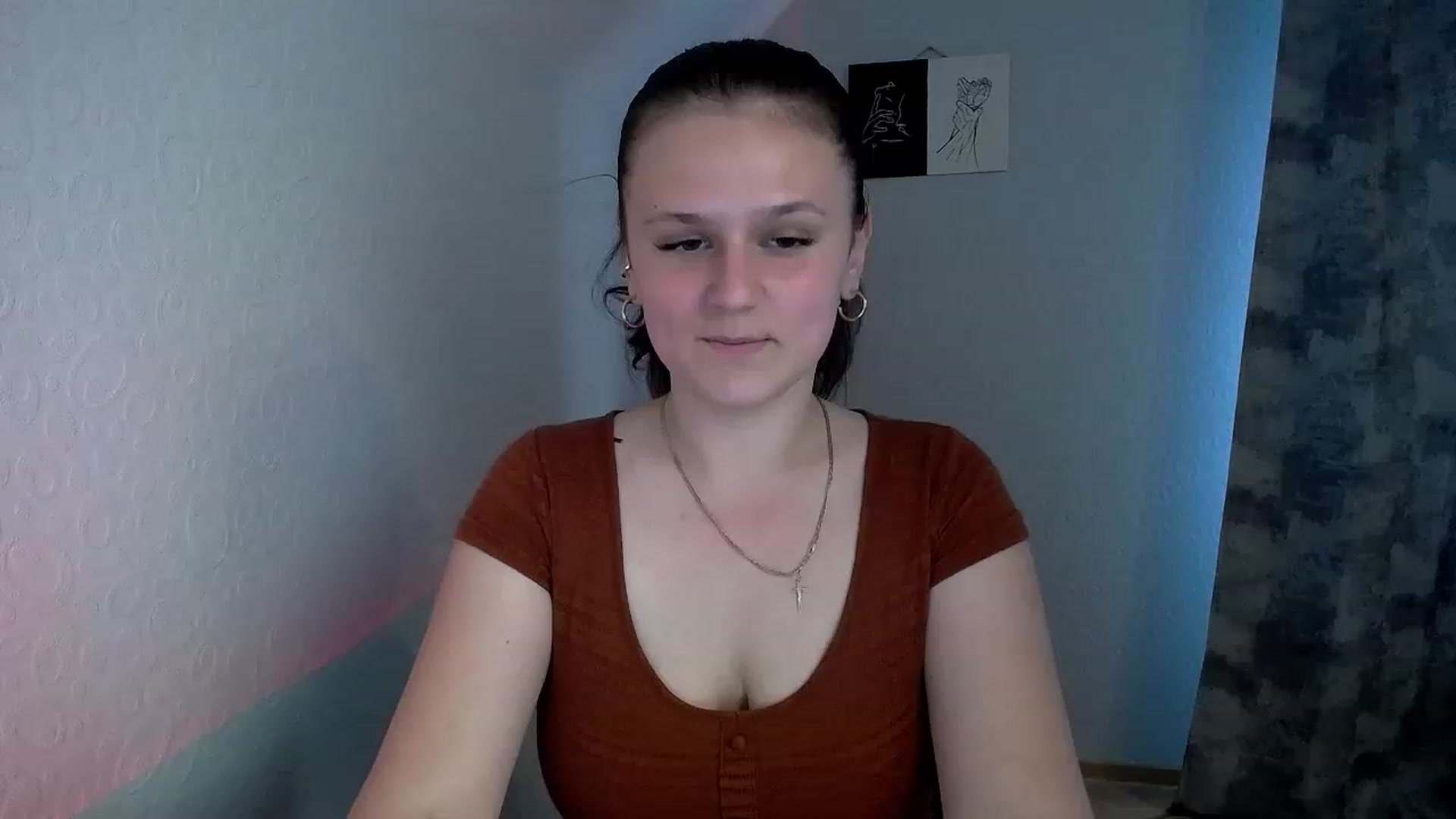 Gallery image thumbnail from Keysi_mil's myfreecams stream on, 06/03/2023, 13:35 image 12 of 20