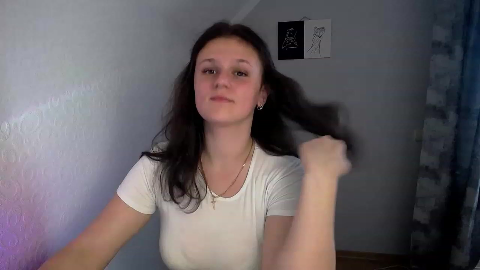 Gallery image thumbnail from Keysi_mil's myfreecams stream on, 06/04/2023, 14:34 image 4 of 20