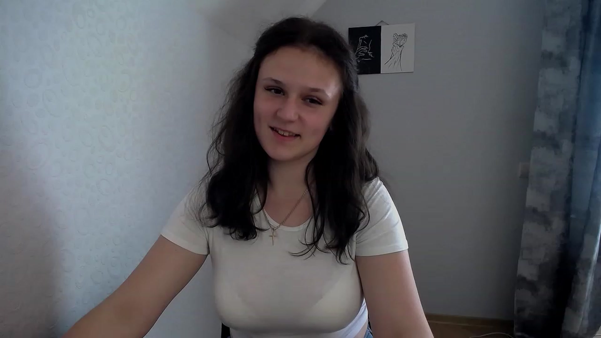 Gallery image thumbnail from Keysi_mil's myfreecams stream on, 06/04/2023, 14:34 image 15 of 20