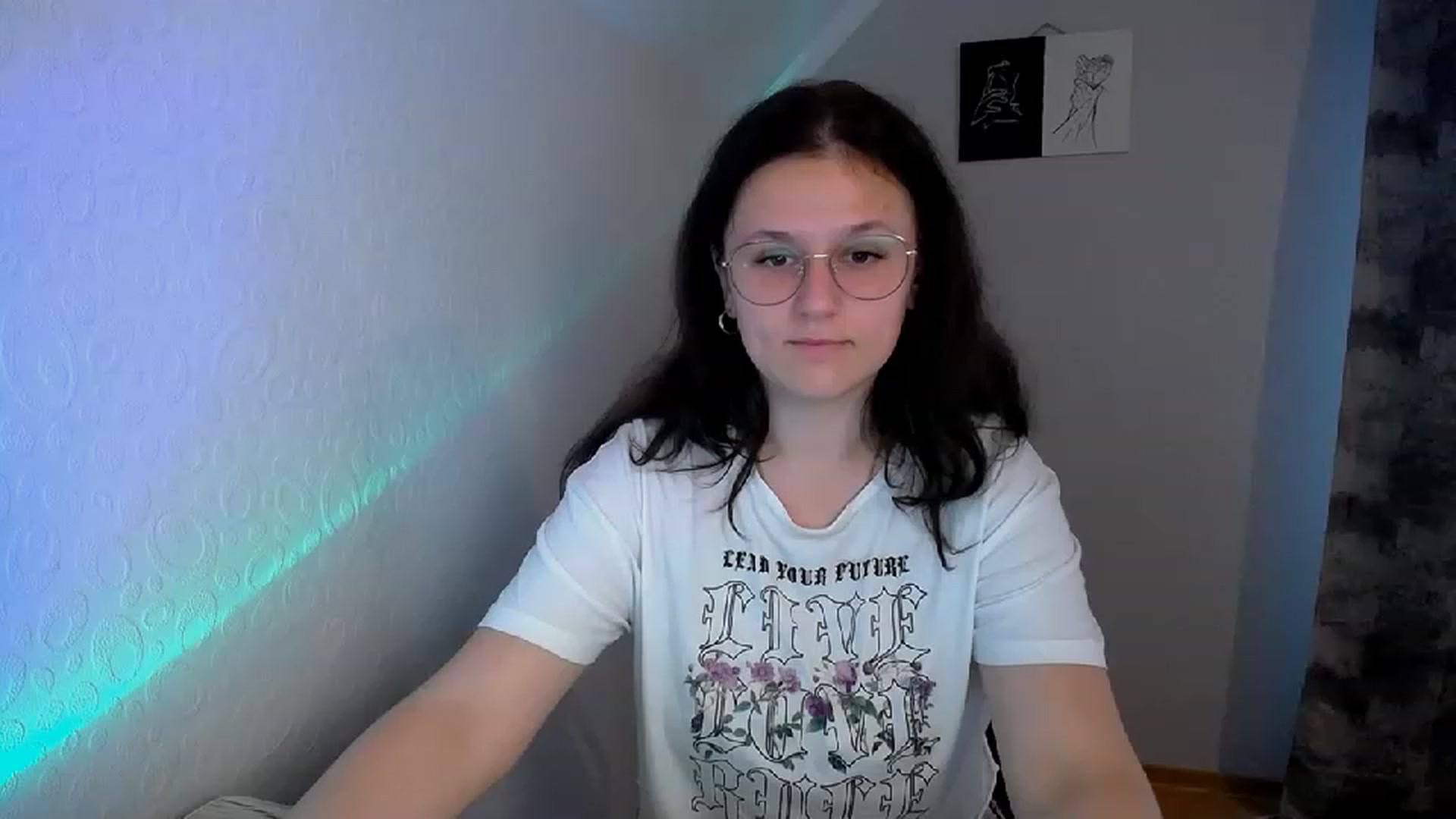 Gallery image thumbnail from Keysi_mil's myfreecams stream on, 06/11/2023, 10:37 image 13 of 20