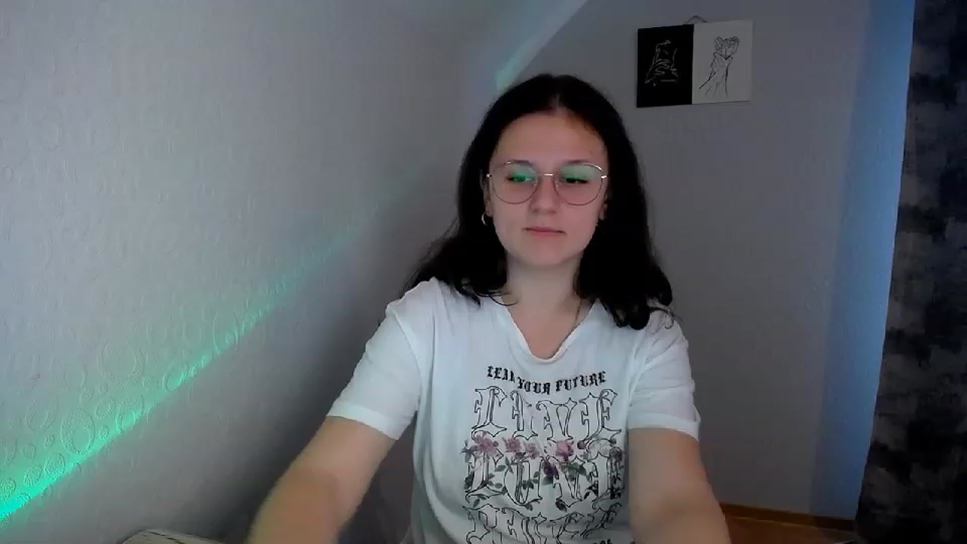 Gallery image thumbnail from Keysi_mil's myfreecams stream on, 06/11/2023, 10:37 image 10 of 20
