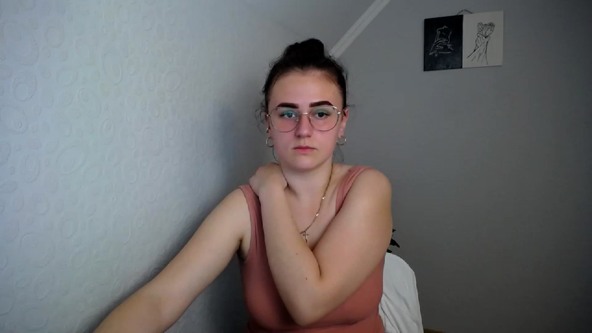 Gallery image thumbnail from Keysi_mil's myfreecams stream on, 06/18/2023, 17:03 image 7 of 20