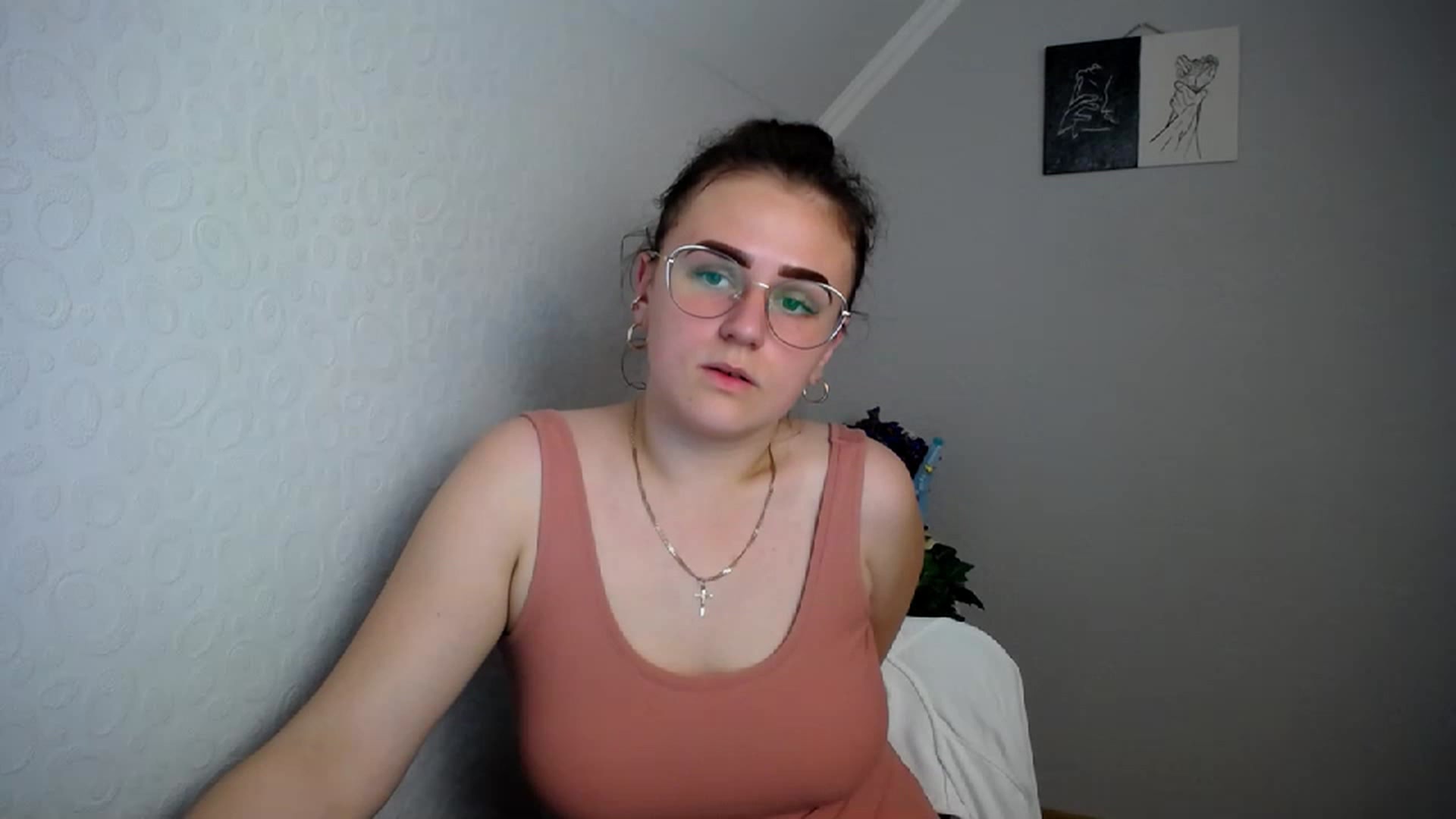 Gallery image thumbnail from Keysi_mil's myfreecams stream on, 06/18/2023, 17:03 image 19 of 20