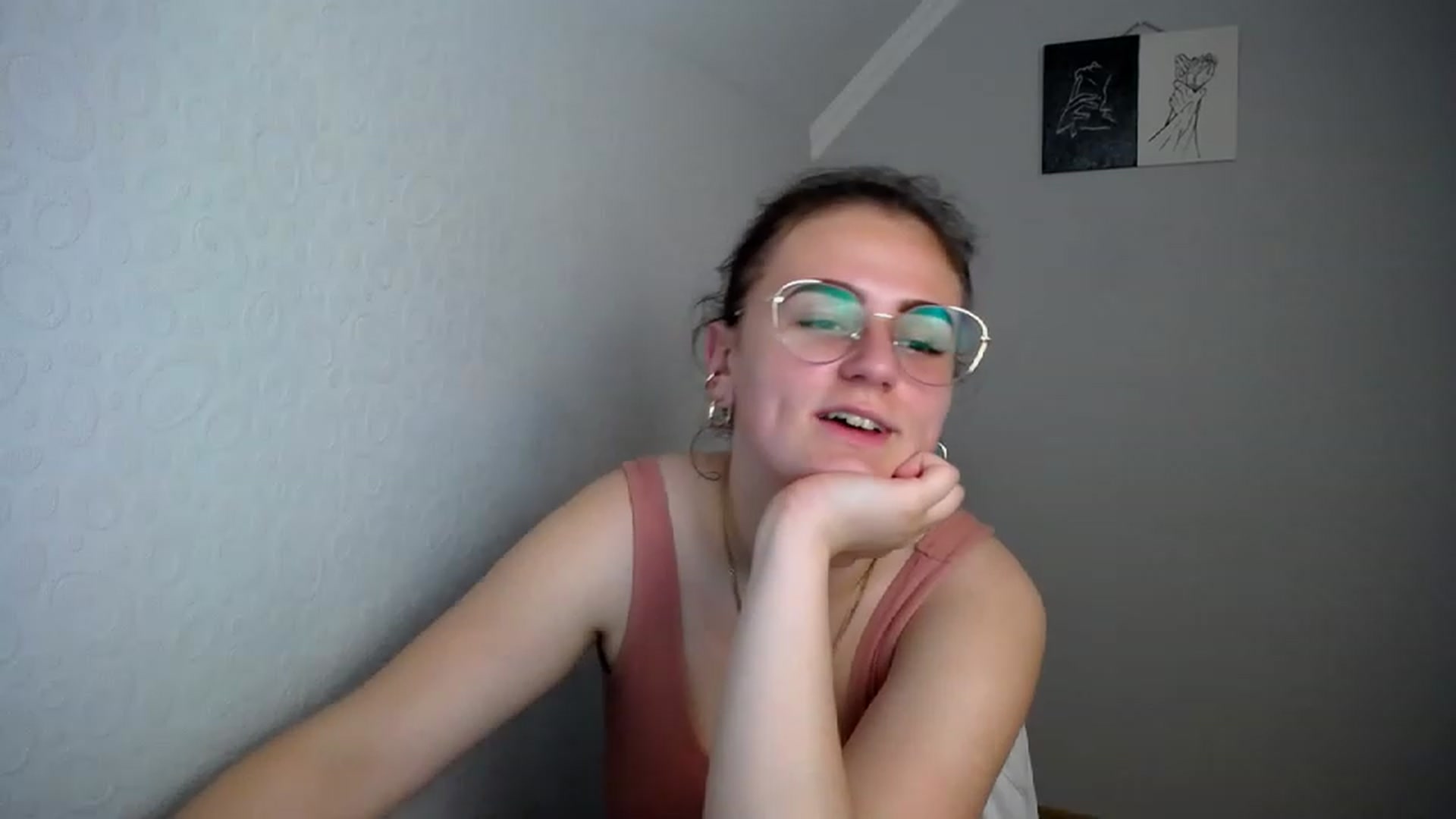 Gallery image thumbnail from Keysi_mil's myfreecams stream on, 06/18/2023, 17:03 image 17 of 20