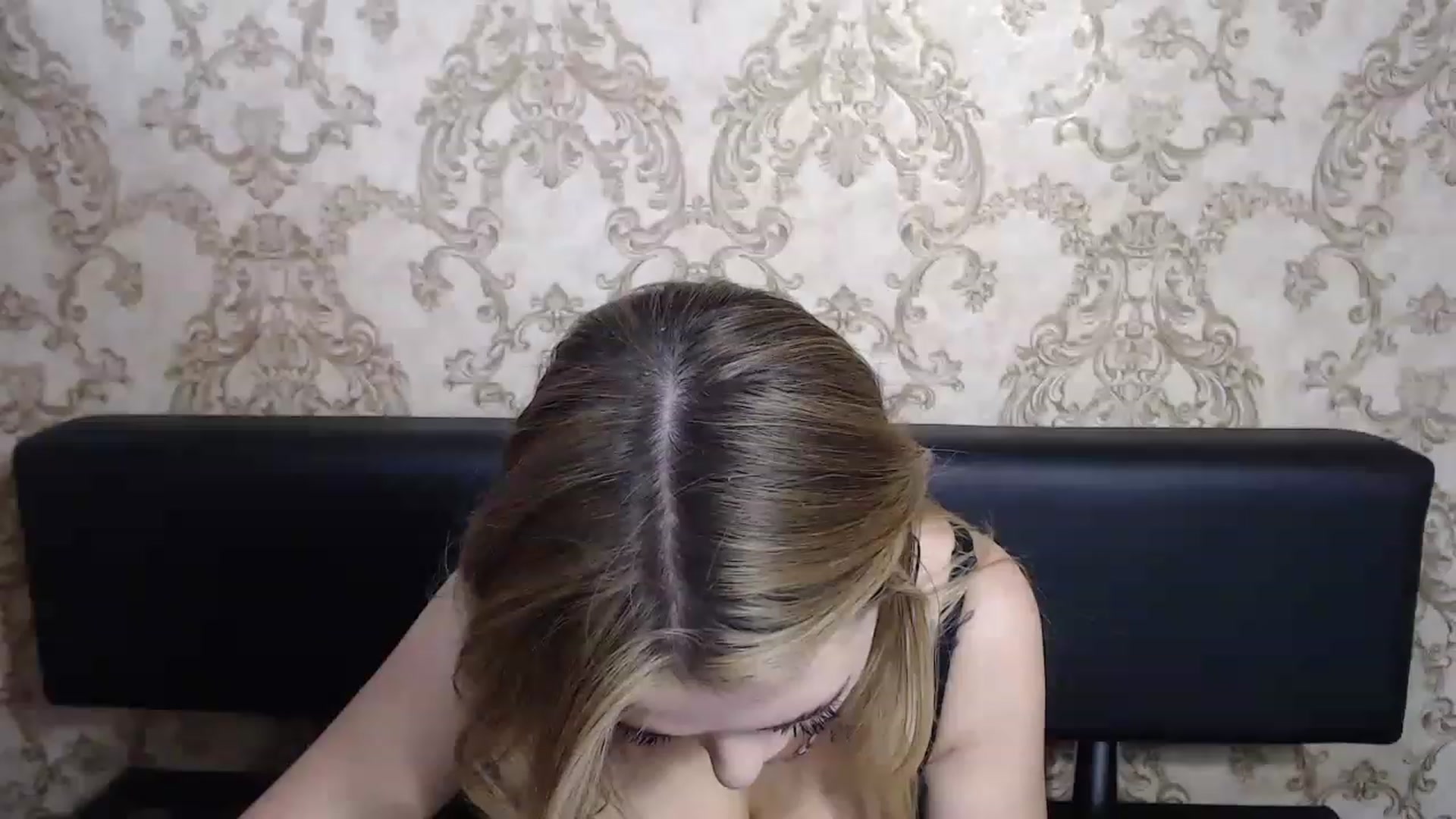 Gallery image thumbnail from Keyssi_li's myfreecams stream on, 11/29/2022, 11:06 image 20 of 20