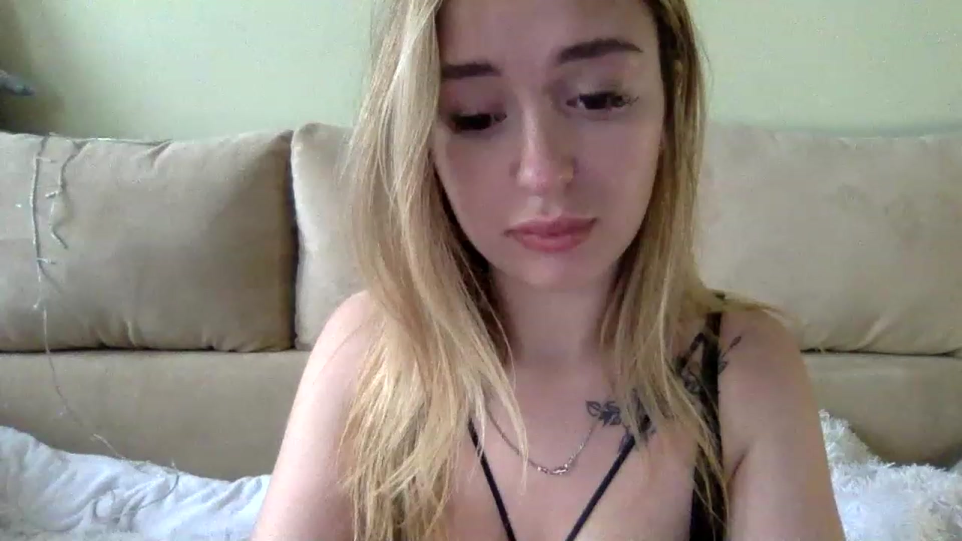 Gallery image thumbnail from Keyssi_li's myfreecams stream on, 01/31/2023, 11:11 image 6 of 20