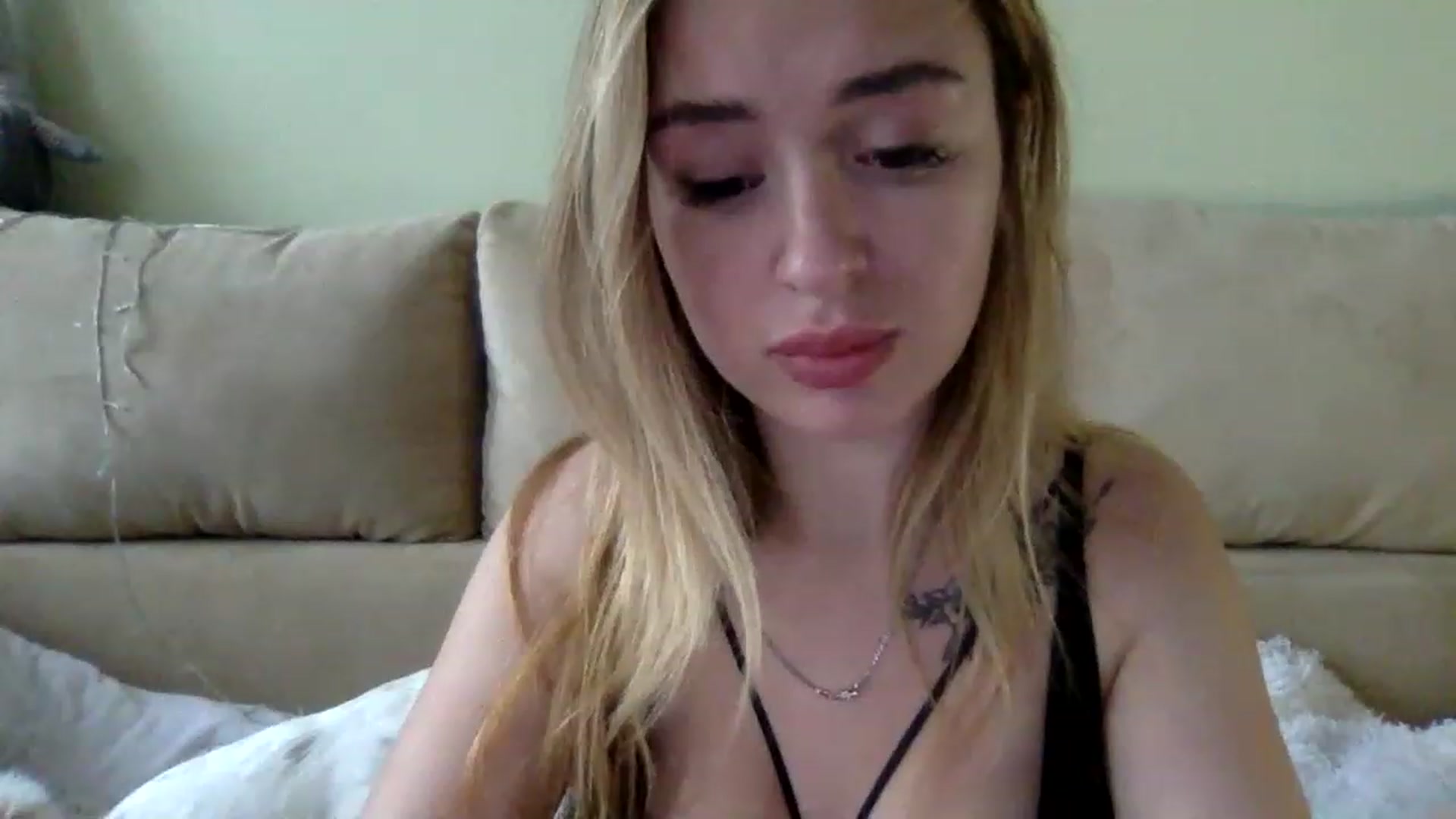 Gallery image thumbnail from Keyssi_li's myfreecams stream on, 01/31/2023, 11:11 image 3 of 20