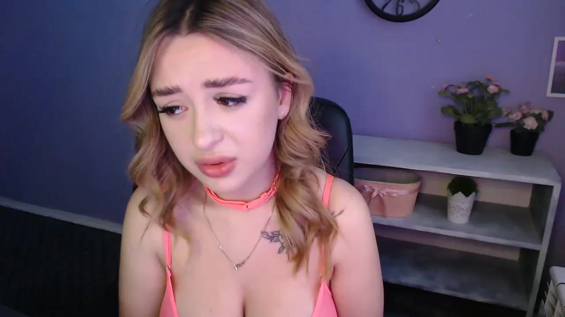 Gallery image thumbnail from Keyssi_li's myfreecams stream on, 03/23/2023, 09:16 image 16 of 20