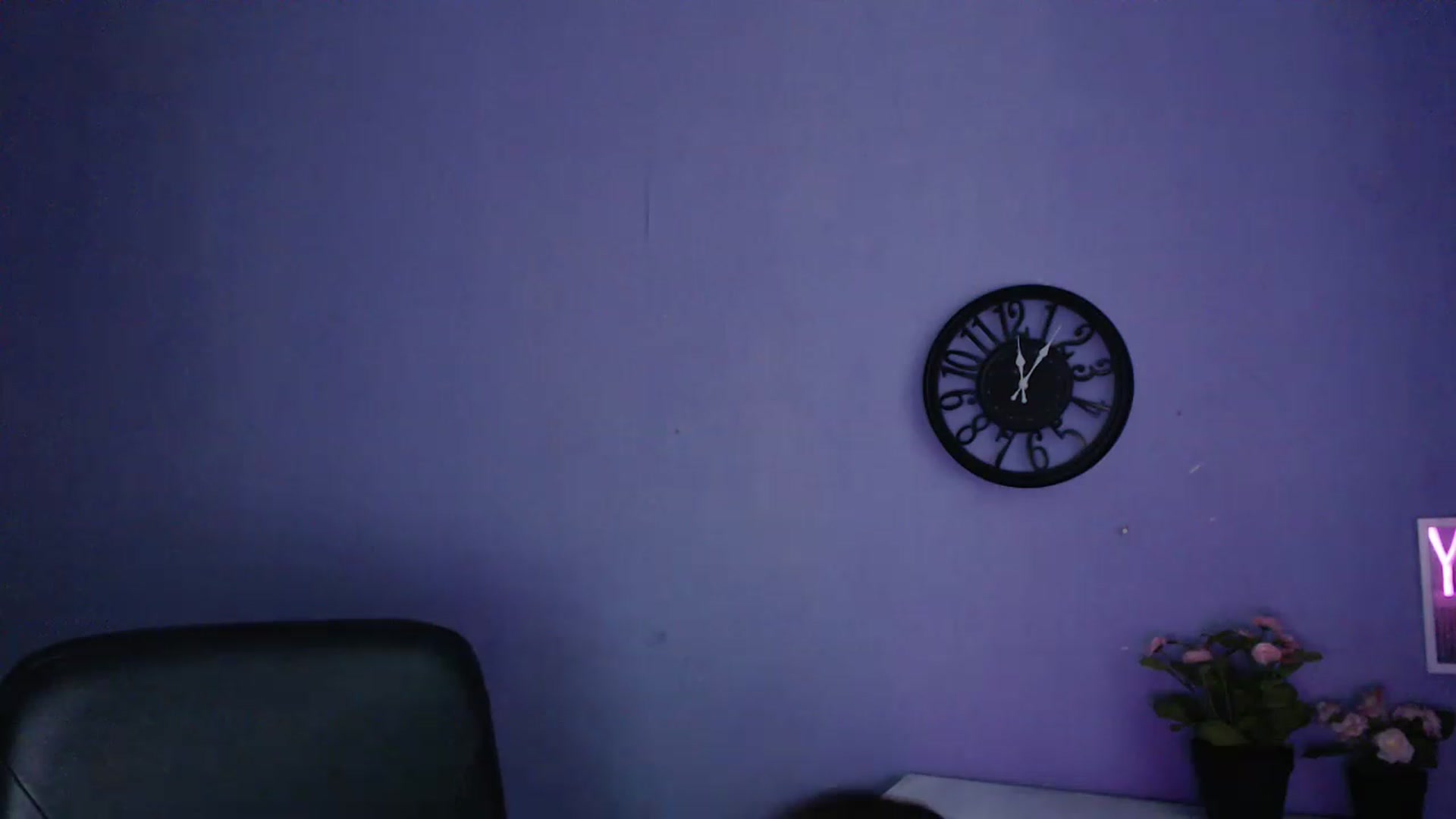 Gallery image thumbnail from Keyssi_li's myfreecams stream on, 03/25/2023, 13:04 image 15 of 20