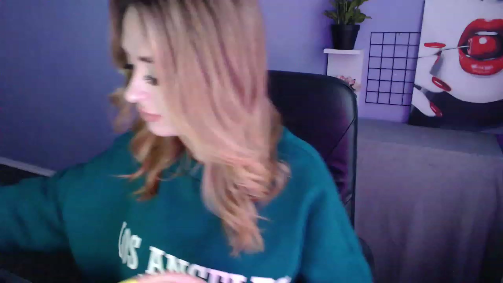 Gallery image thumbnail from Keyssi_li's myfreecams stream on, 03/30/2023, 11:59 image 20 of 20