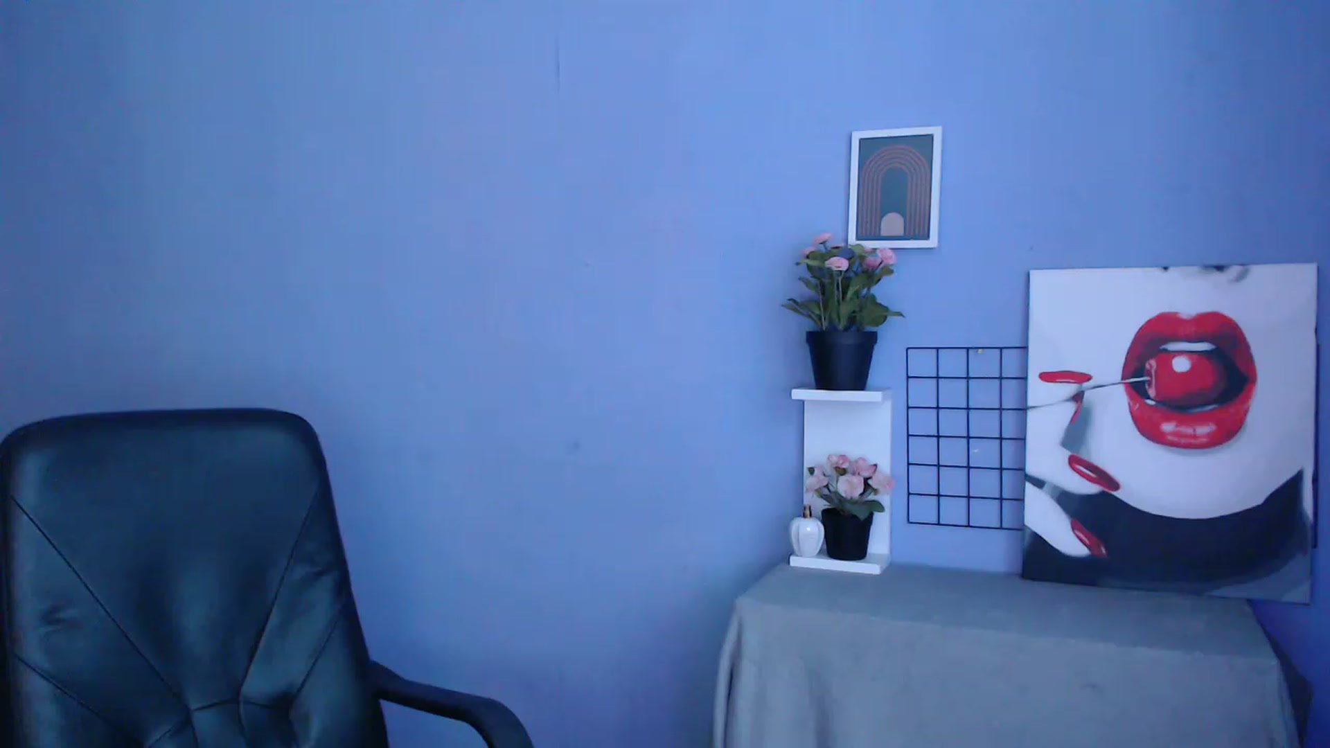 Gallery image thumbnail from Keyssi_li's myfreecams stream on, 03/31/2023, 09:16 image 4 of 20