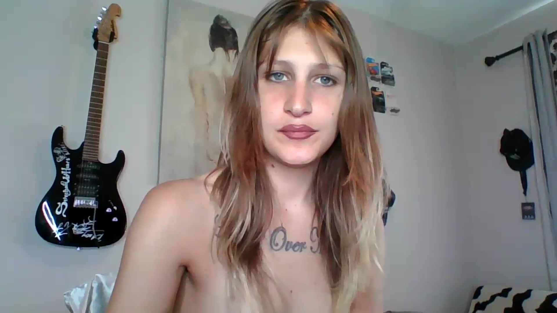 Gallery image thumbnail from Kezzlovesyou's myfreecams stream on, 10/13/2024, 17:57 image 2 of 20